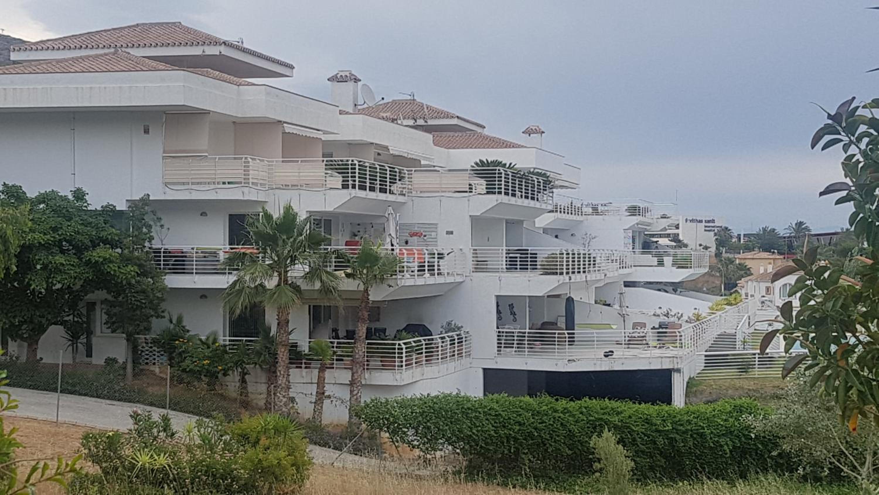 PANORAMIC HOME view 4