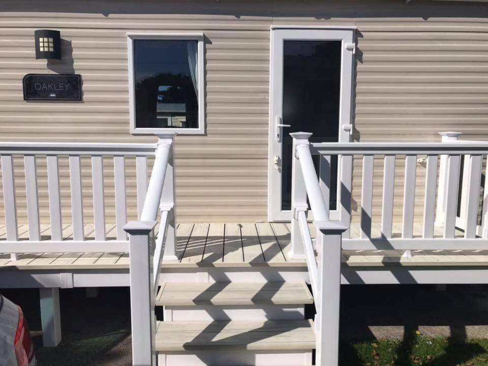 Luxury Holiday Caravan Home view 2