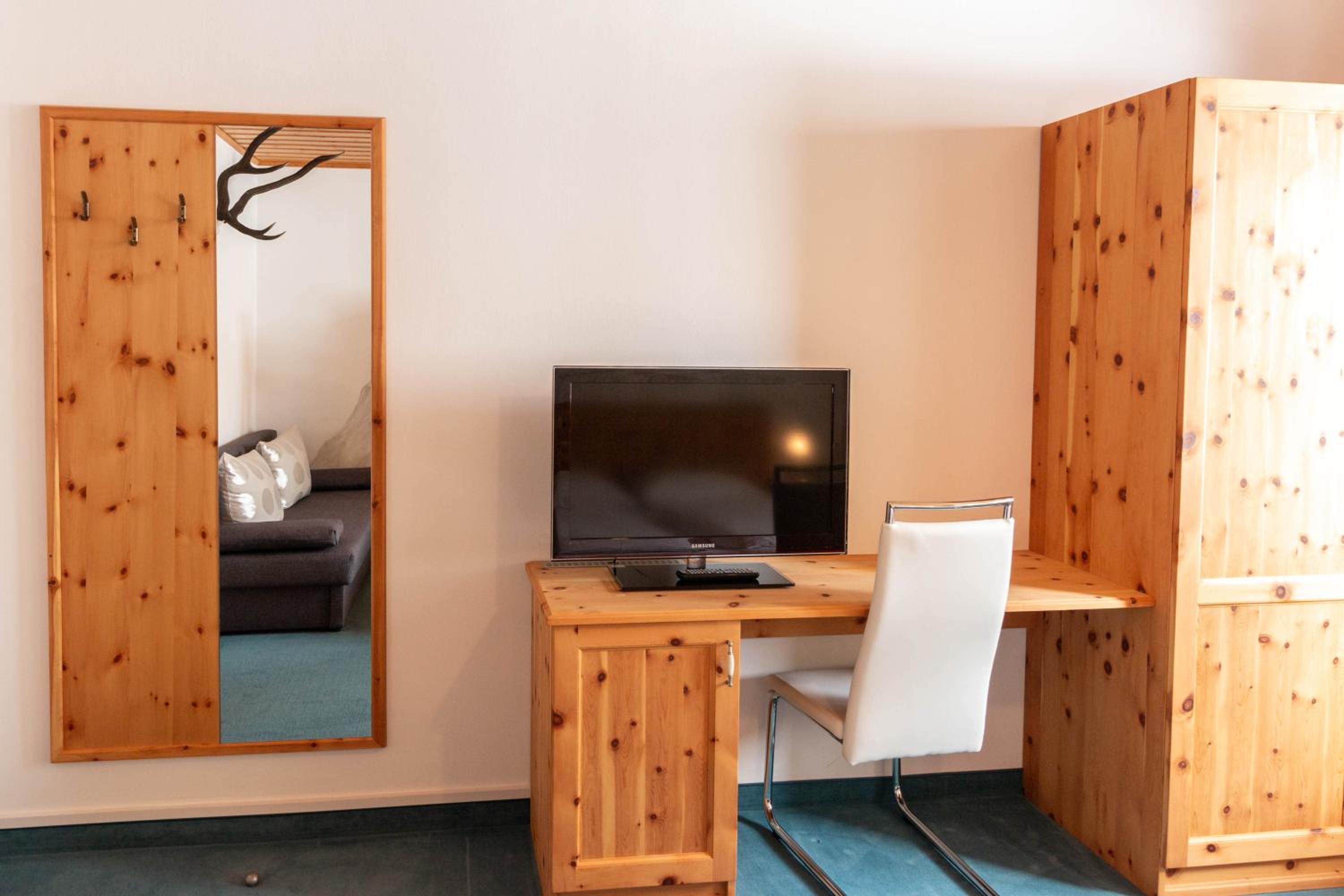 Landhotel - Apartments Bauer