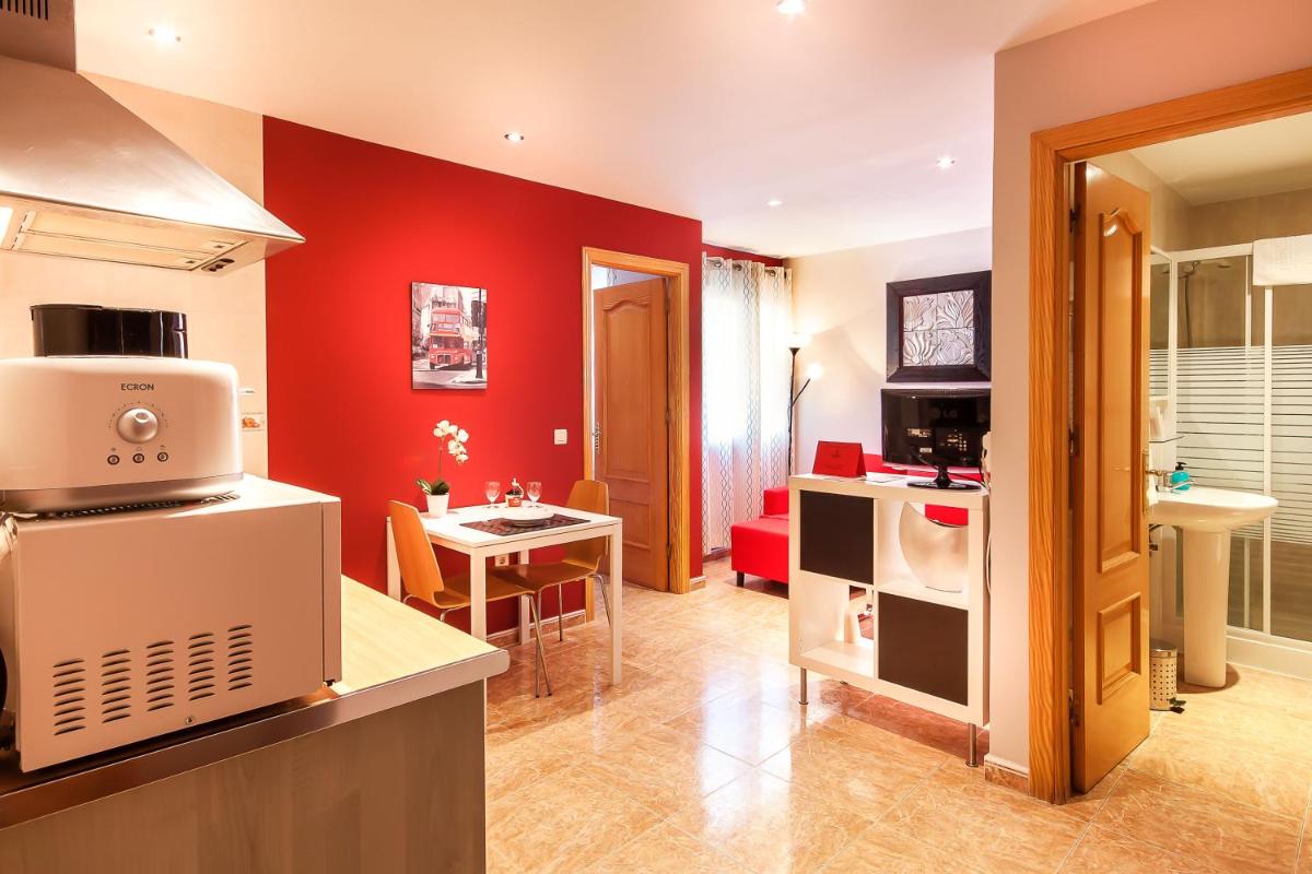 Apartamentos El Cenachero