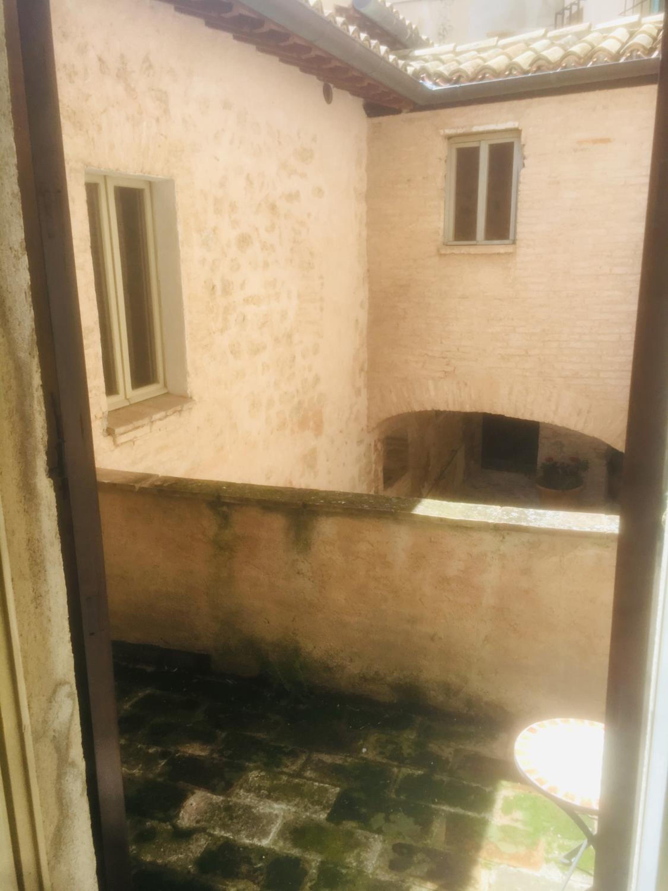 Photo 29