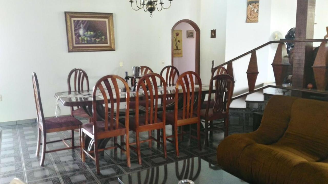 Casa Condominio Escarpas do Lago em Capitólio MG