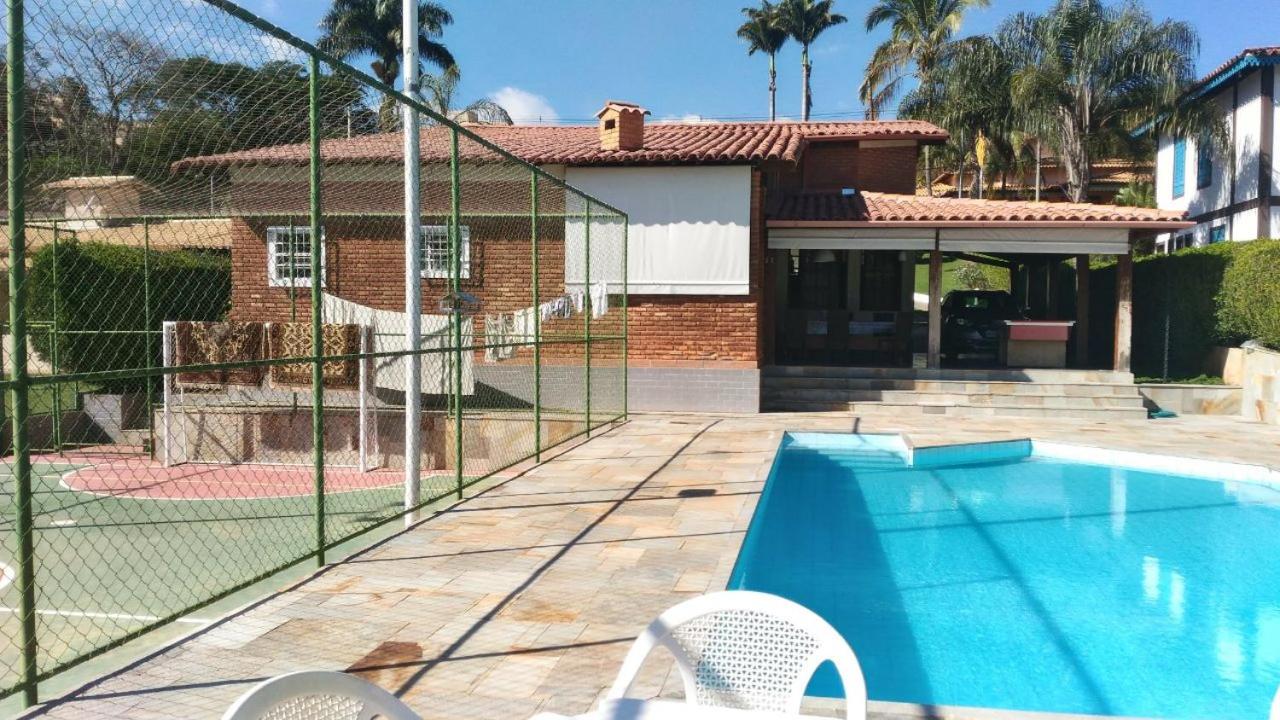 Casa Condominio Escarpas do Lago em Capitólio MG