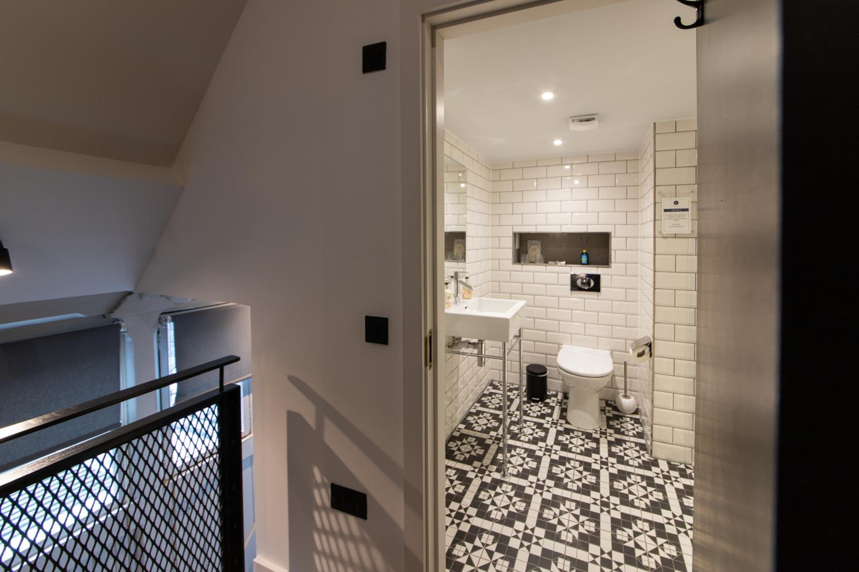 Linton Collection - Blackfriars Lofts