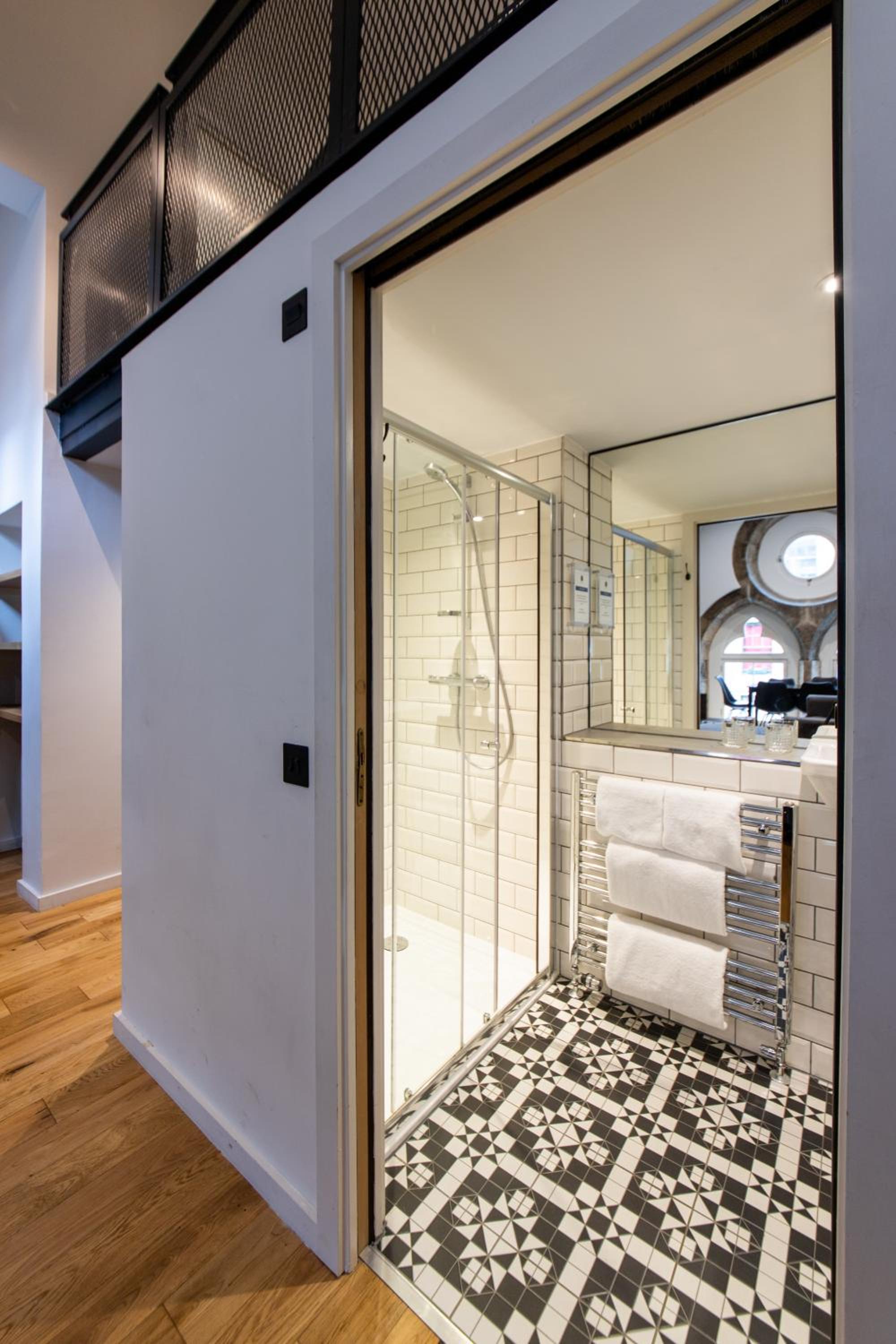 Linton Collection - Blackfriars Lofts