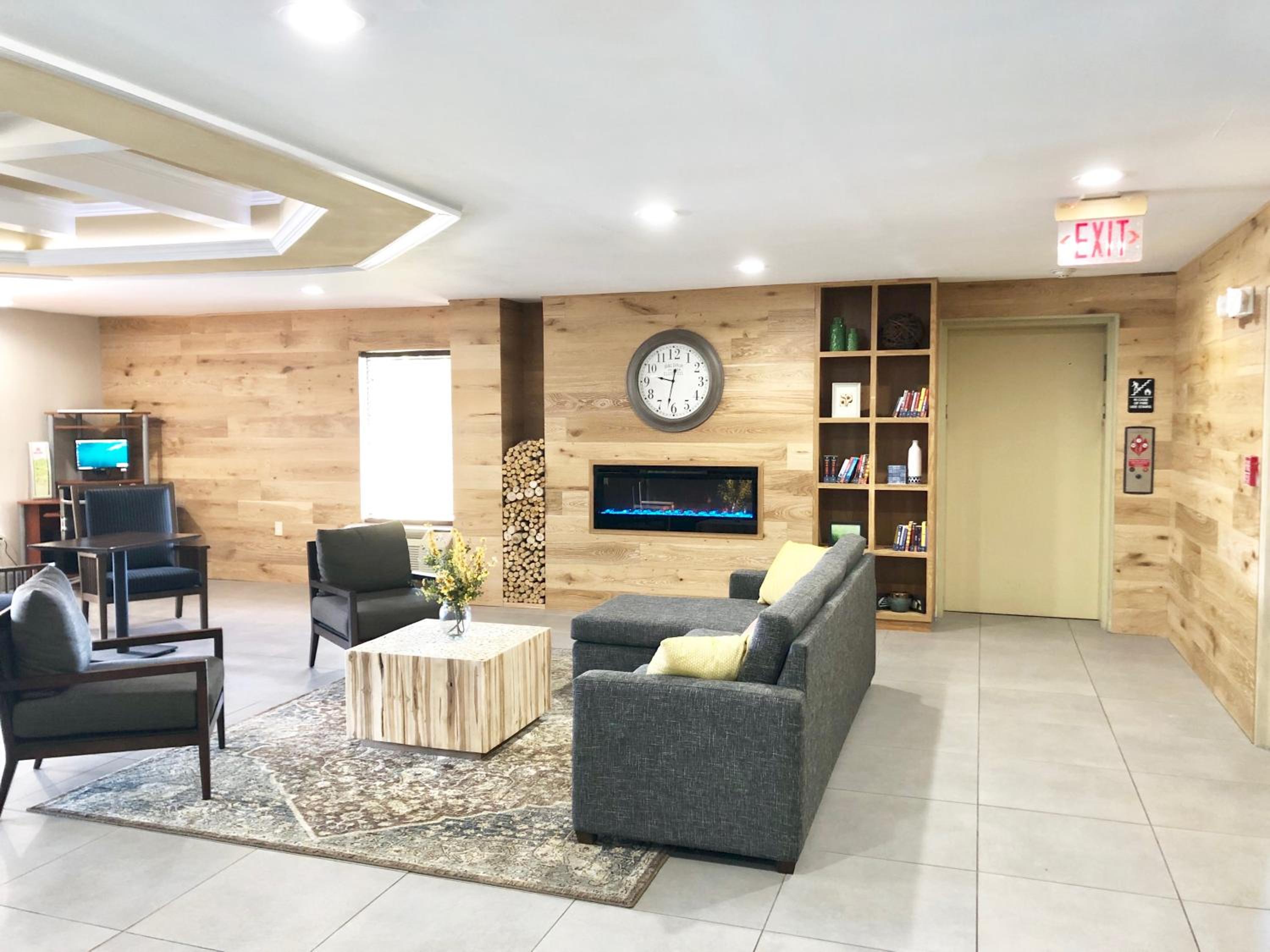 Greenville Vacations - Country Inn  Suites by Radisson, Greenville, NC - Property Image 3