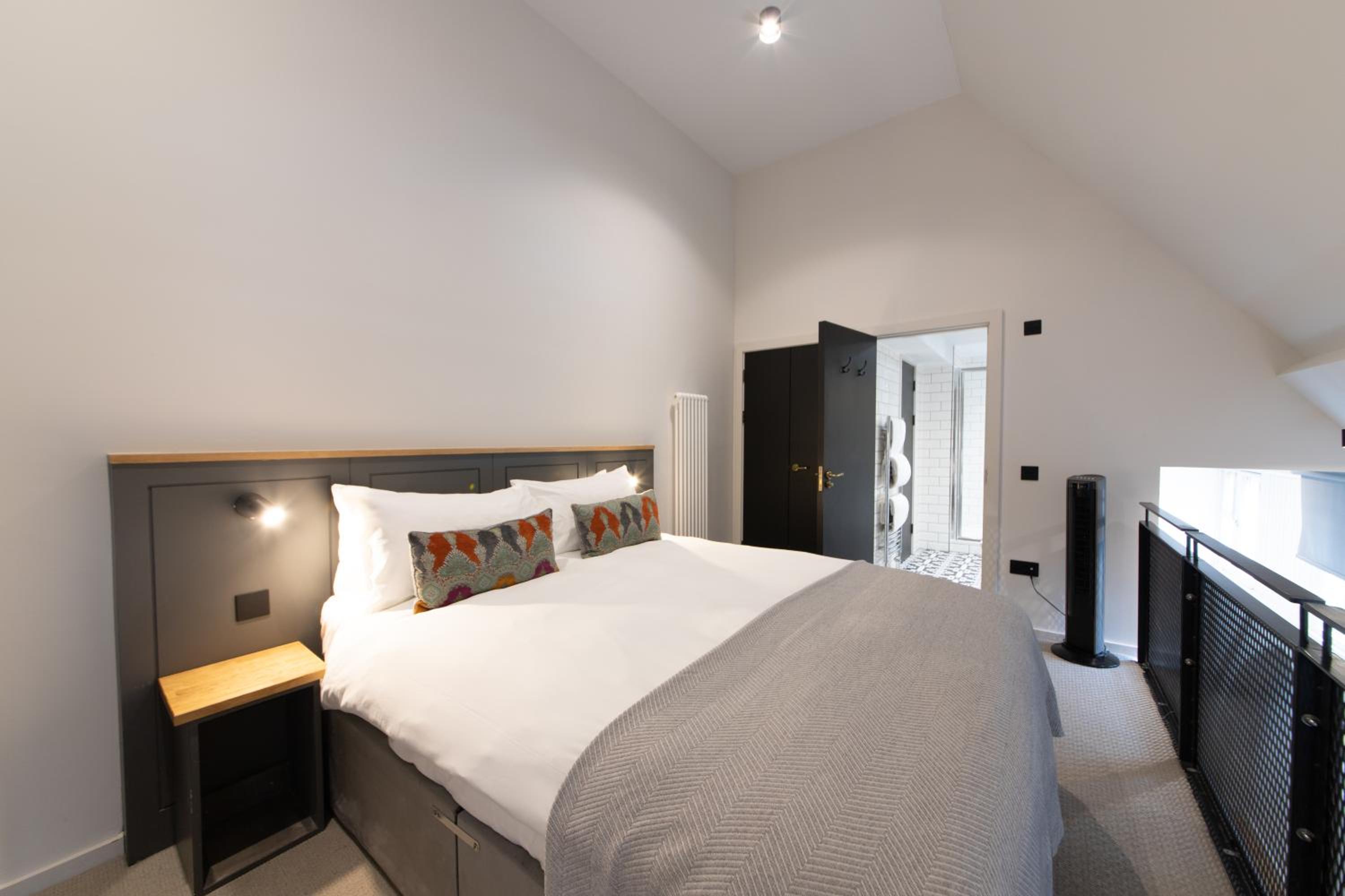 Linton Collection - Blackfriars Lofts