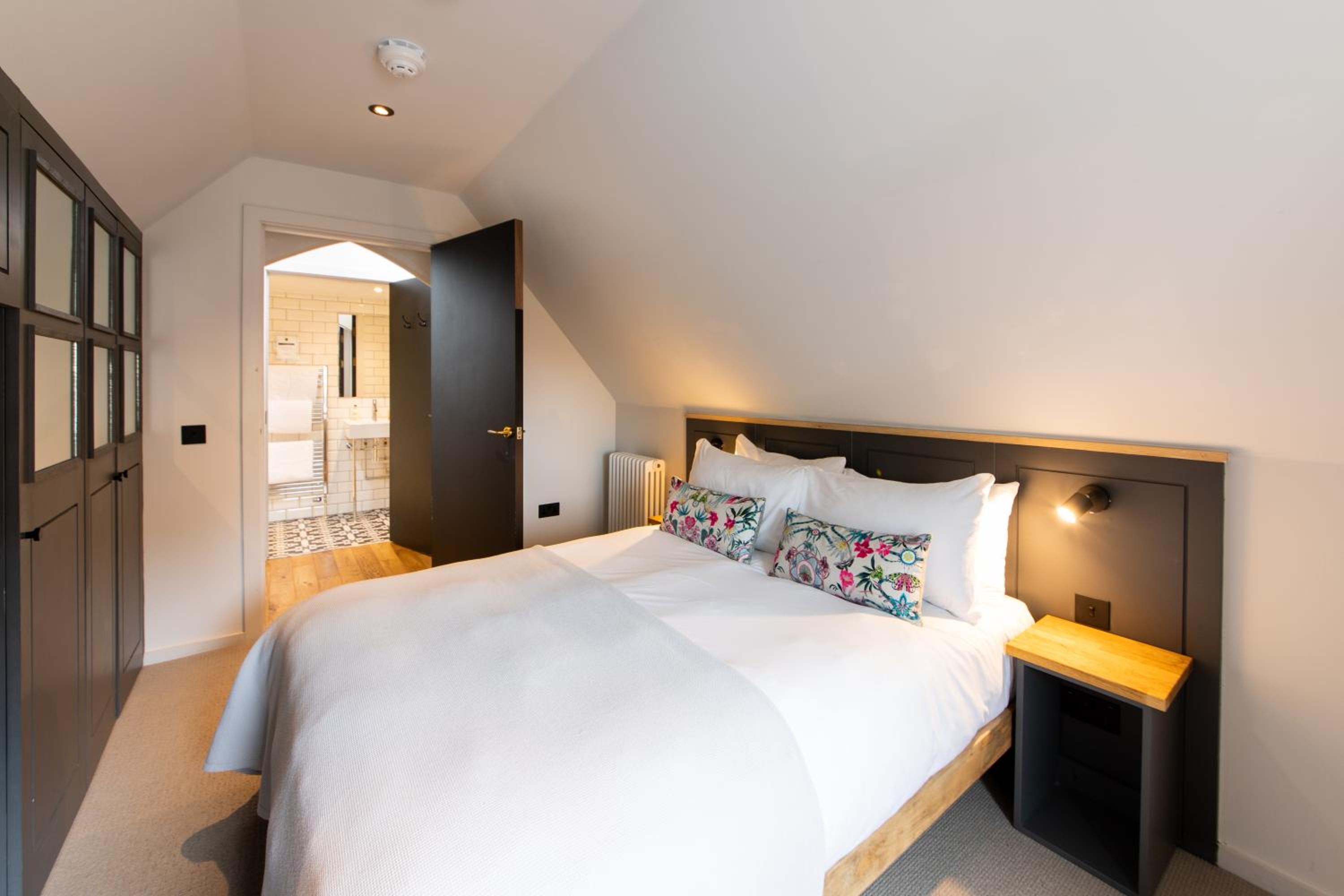 Linton Collection - Blackfriars Lofts