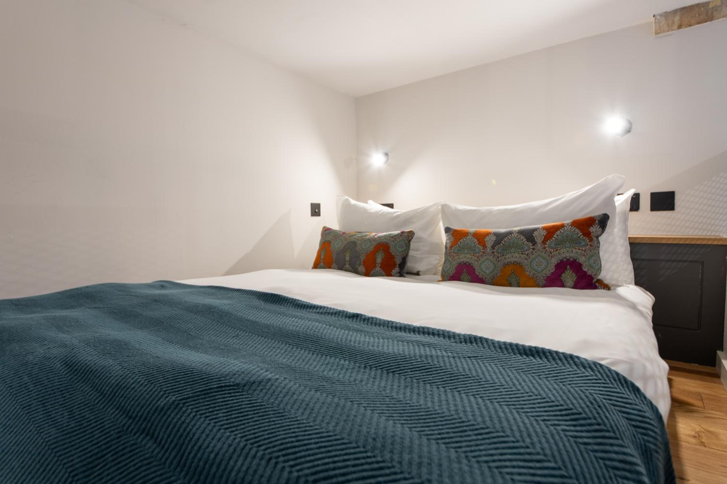 Linton Collection - Blackfriars Lofts