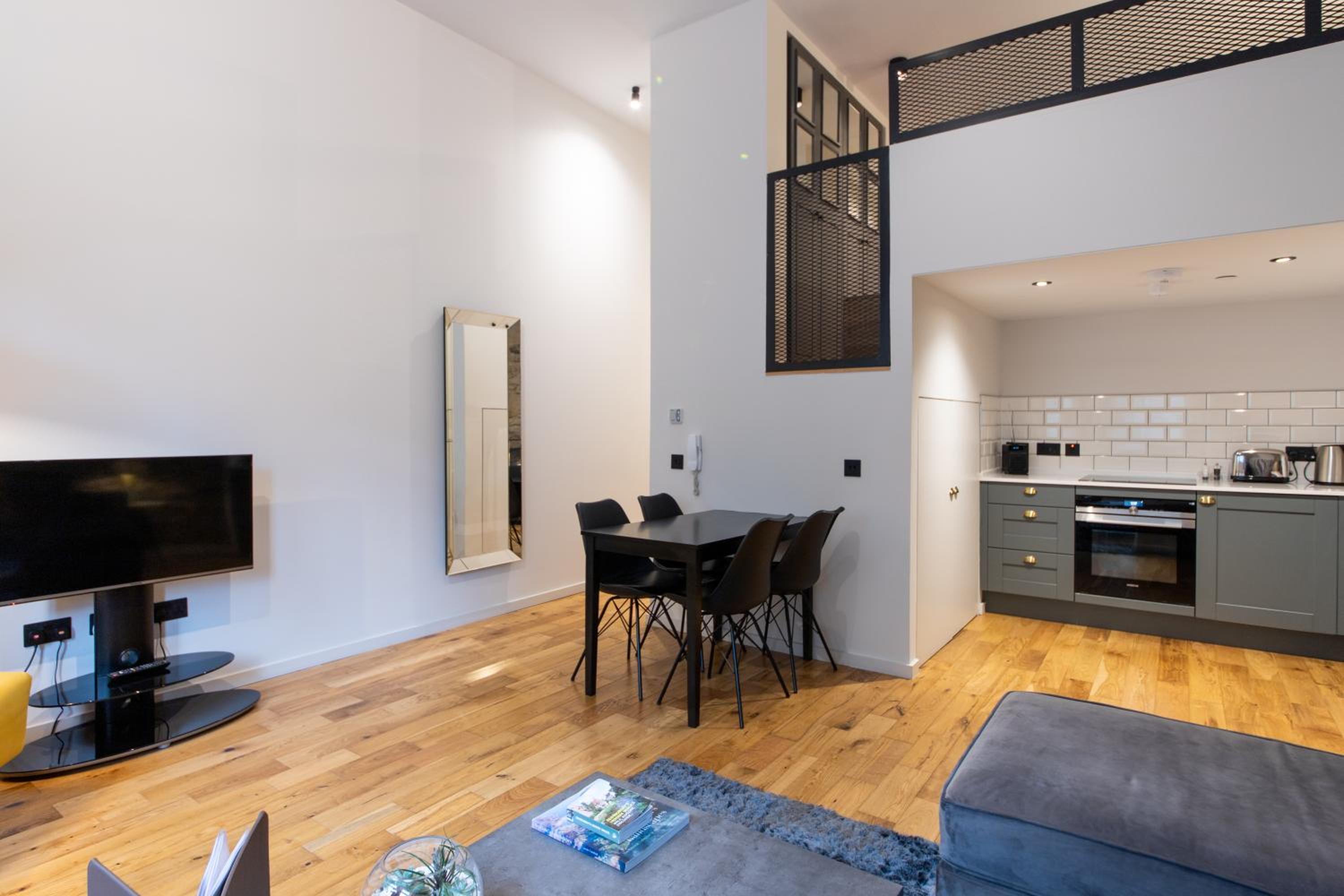 Linton Collection - Blackfriars Lofts