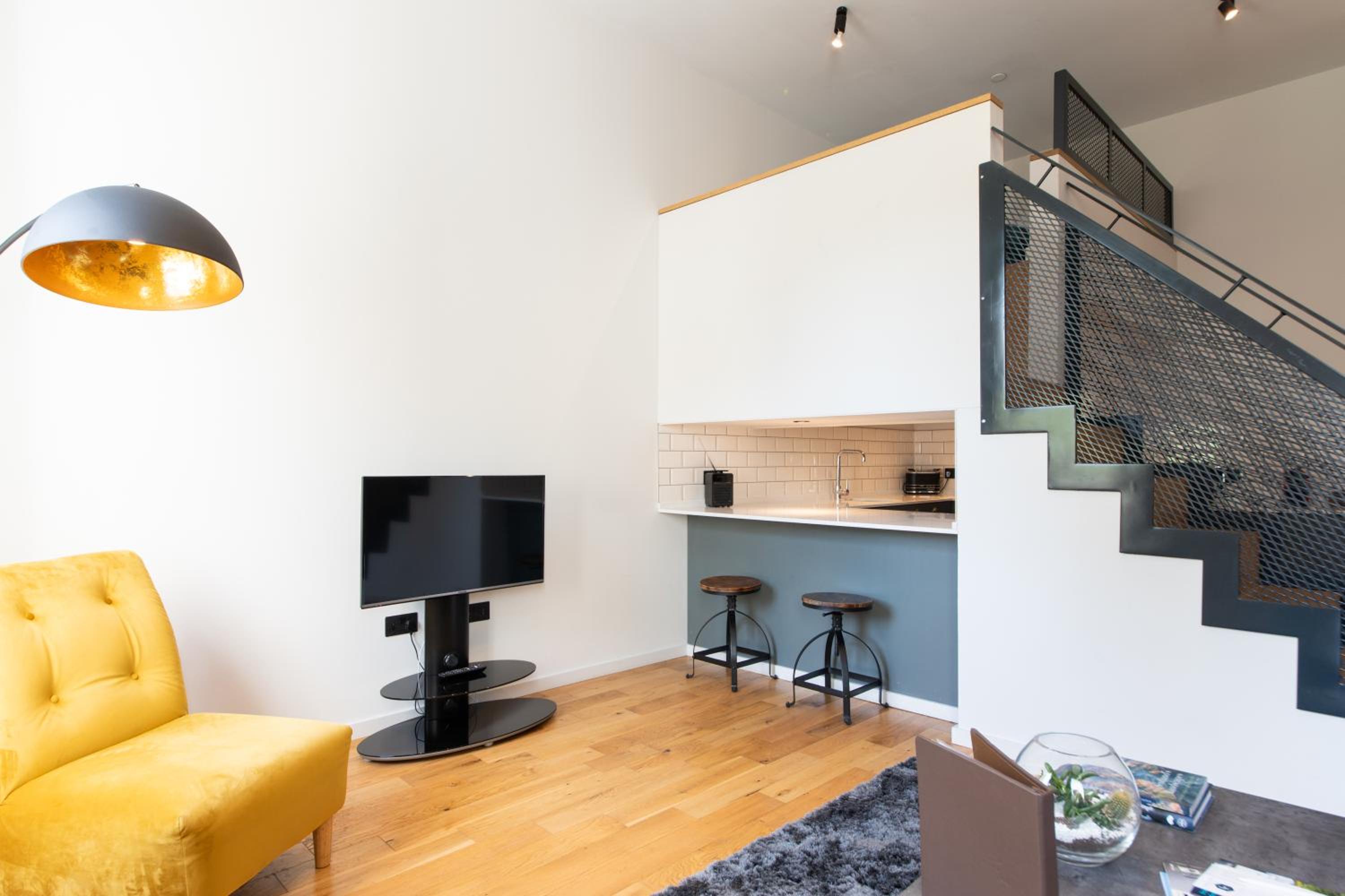 Linton Collection - Blackfriars Lofts