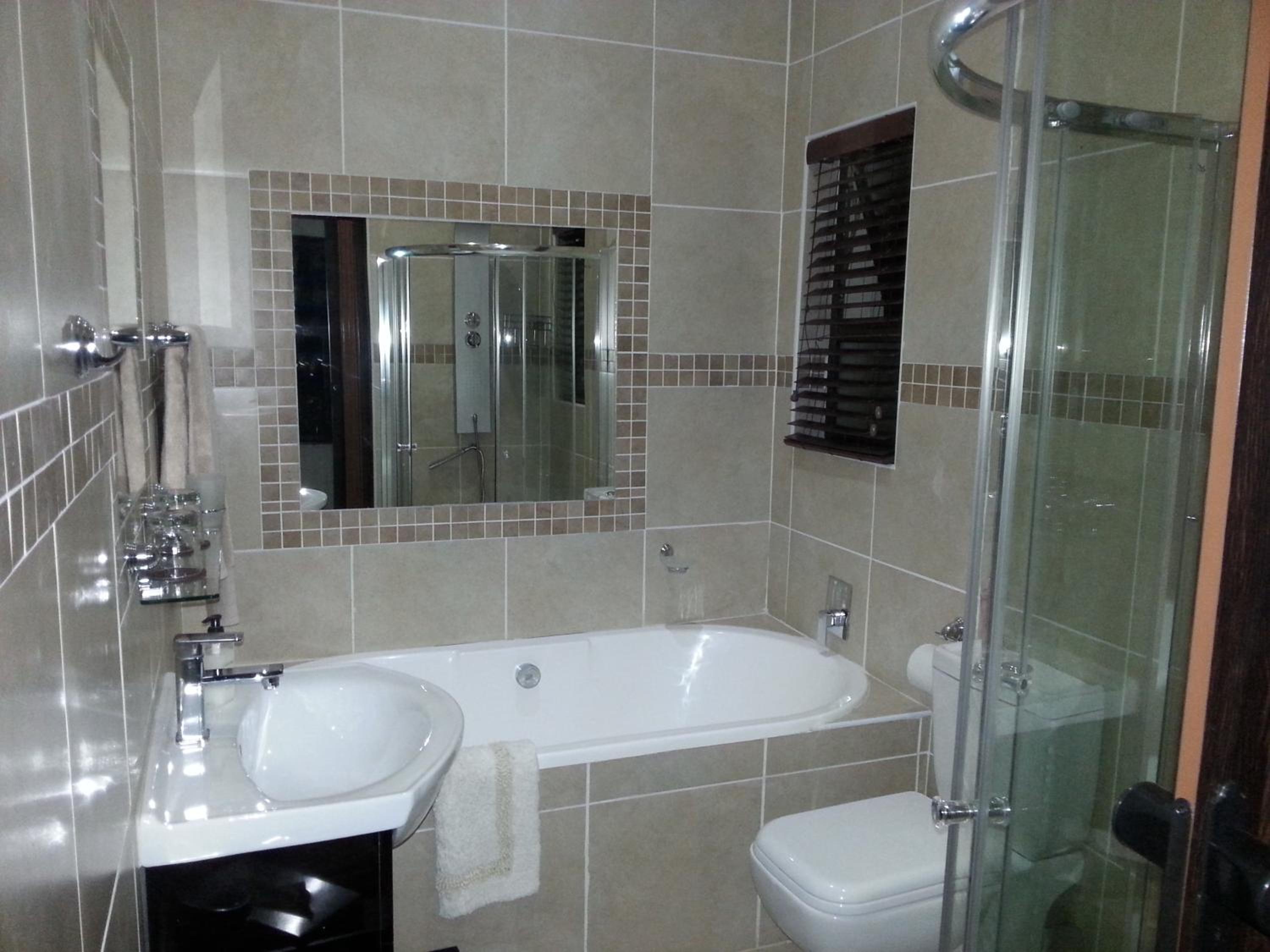 Casa Flora Guesthouse