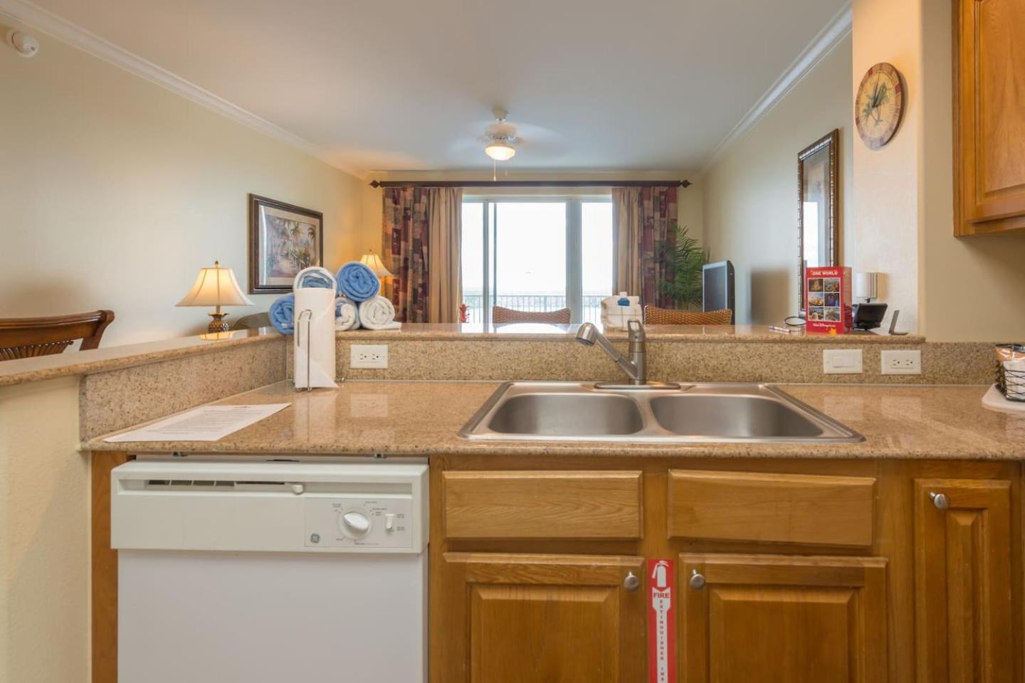 Beautiful Apartment close to Disney, fully equipped Amazing lake views
