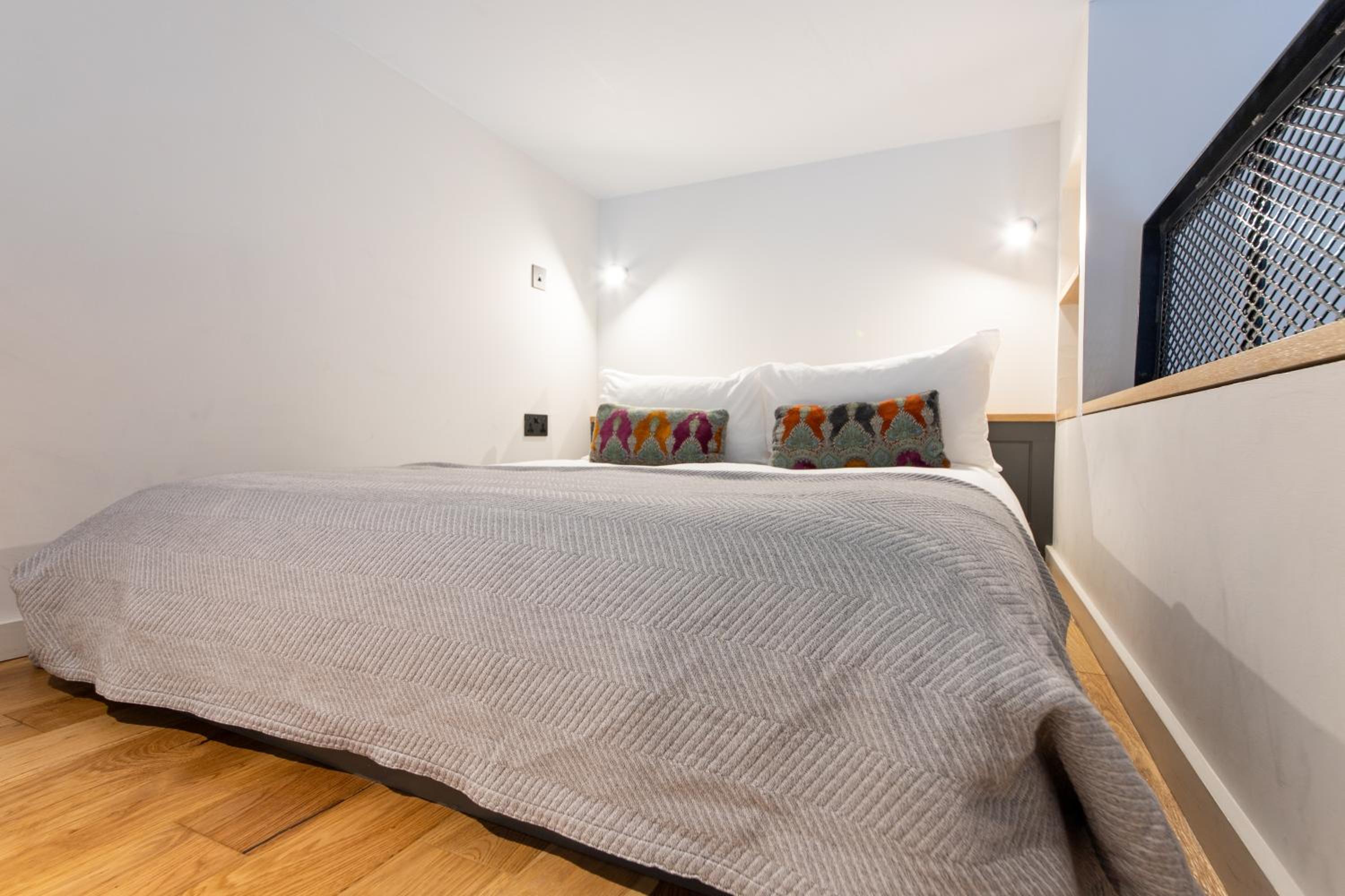 Linton Collection - Blackfriars Lofts