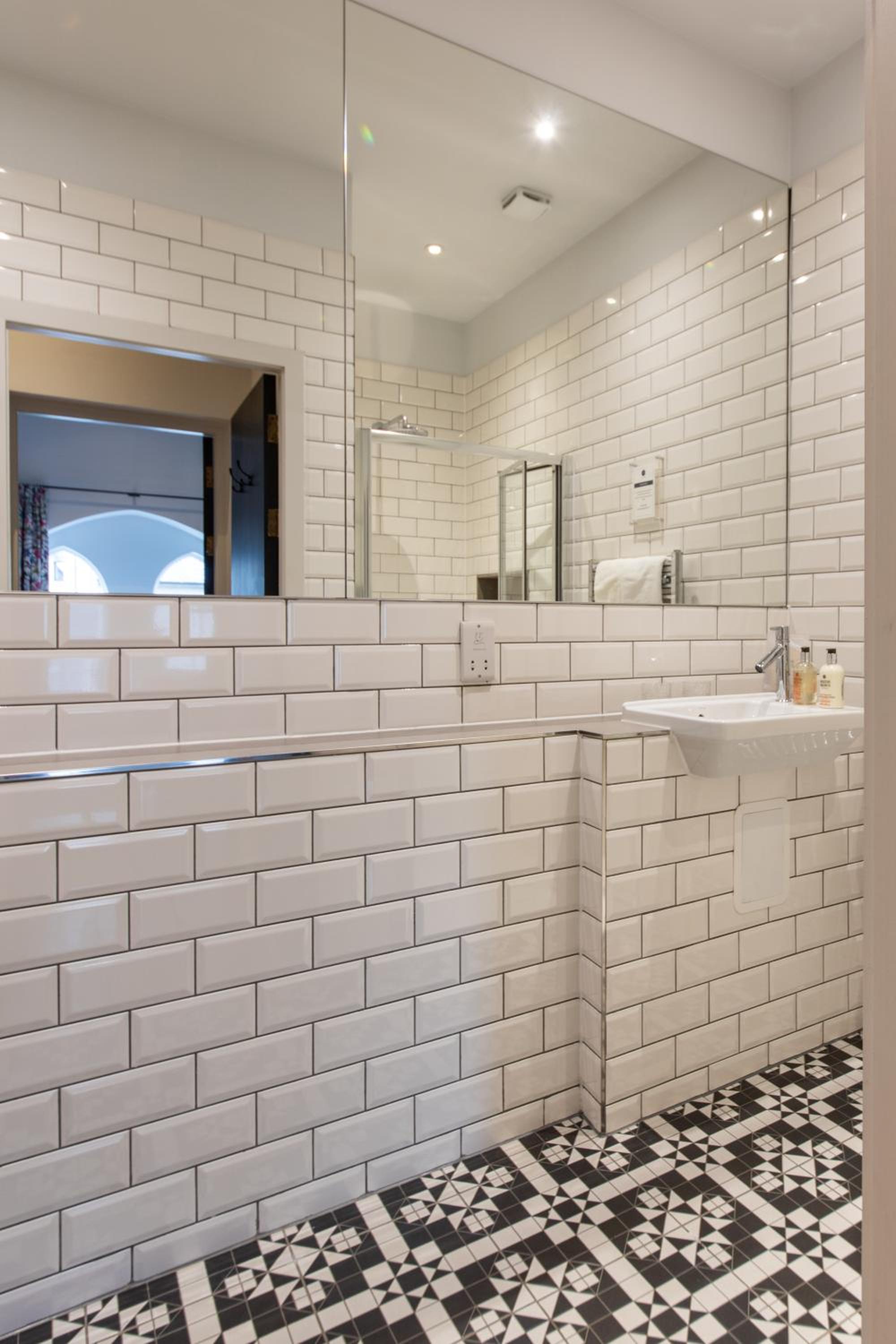 Linton Collection - Blackfriars Lofts
