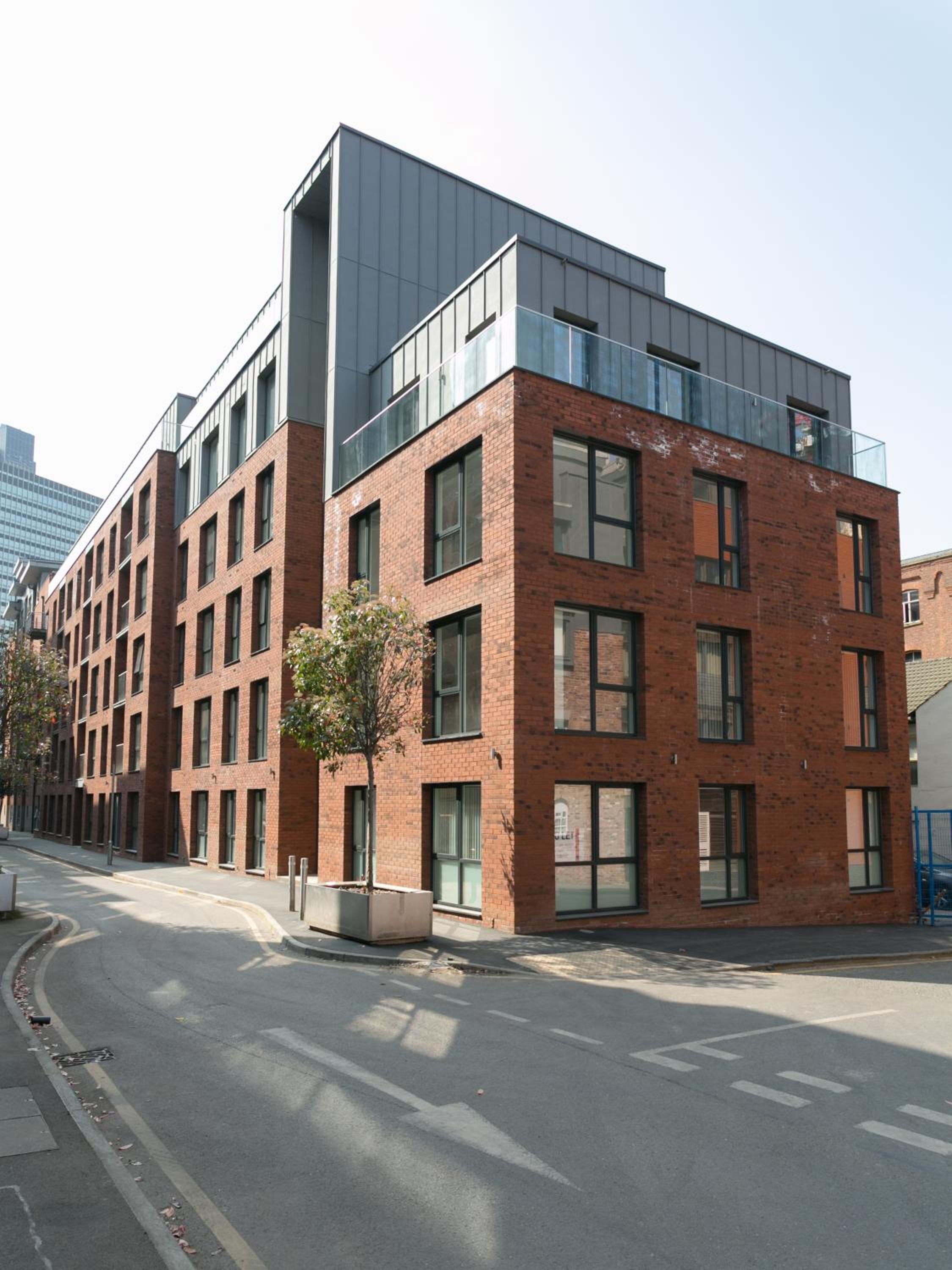 Hilltop Serviced Apartments- Northern Quarter view 3