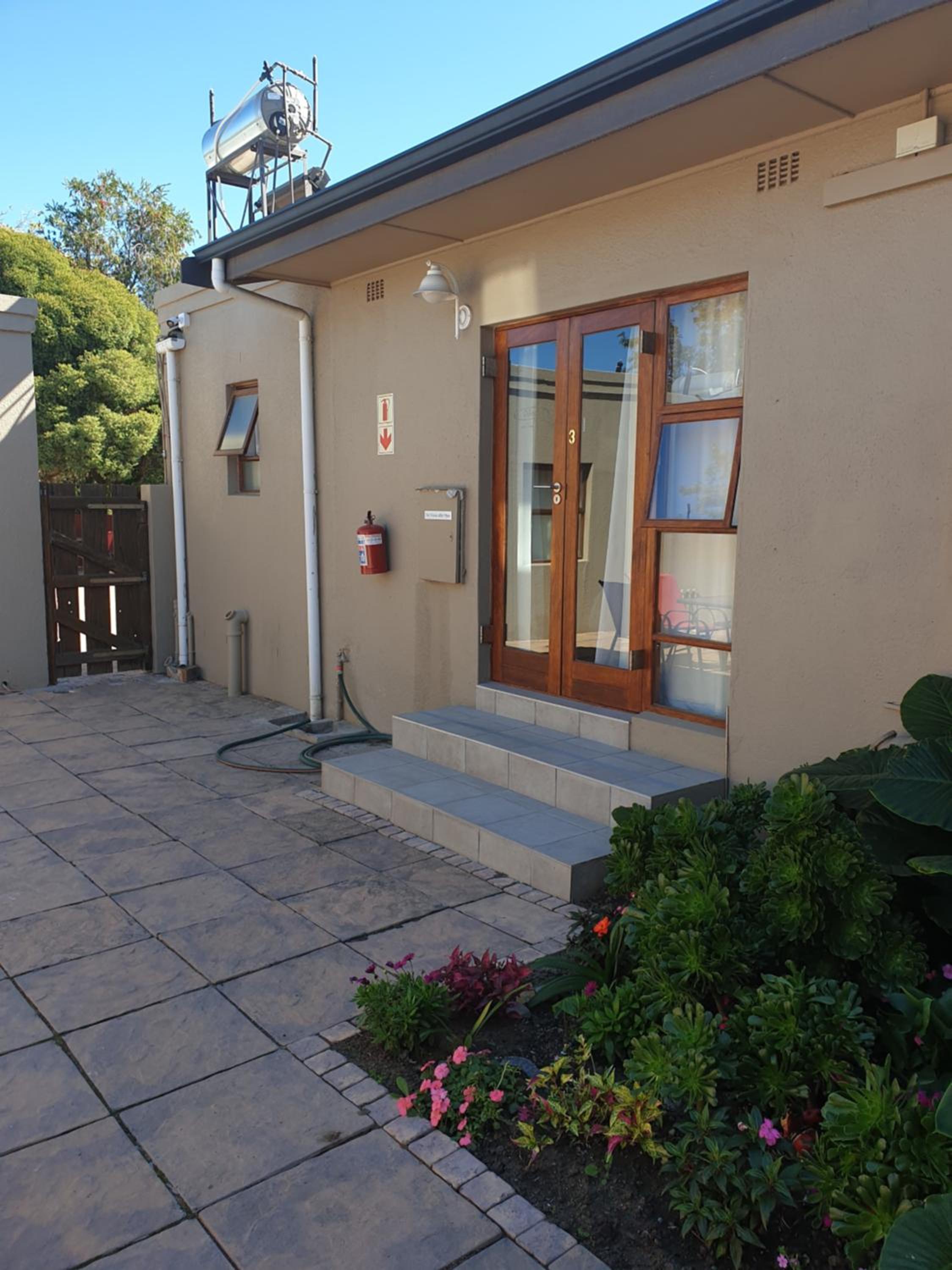 Dilisca Guesthouse
