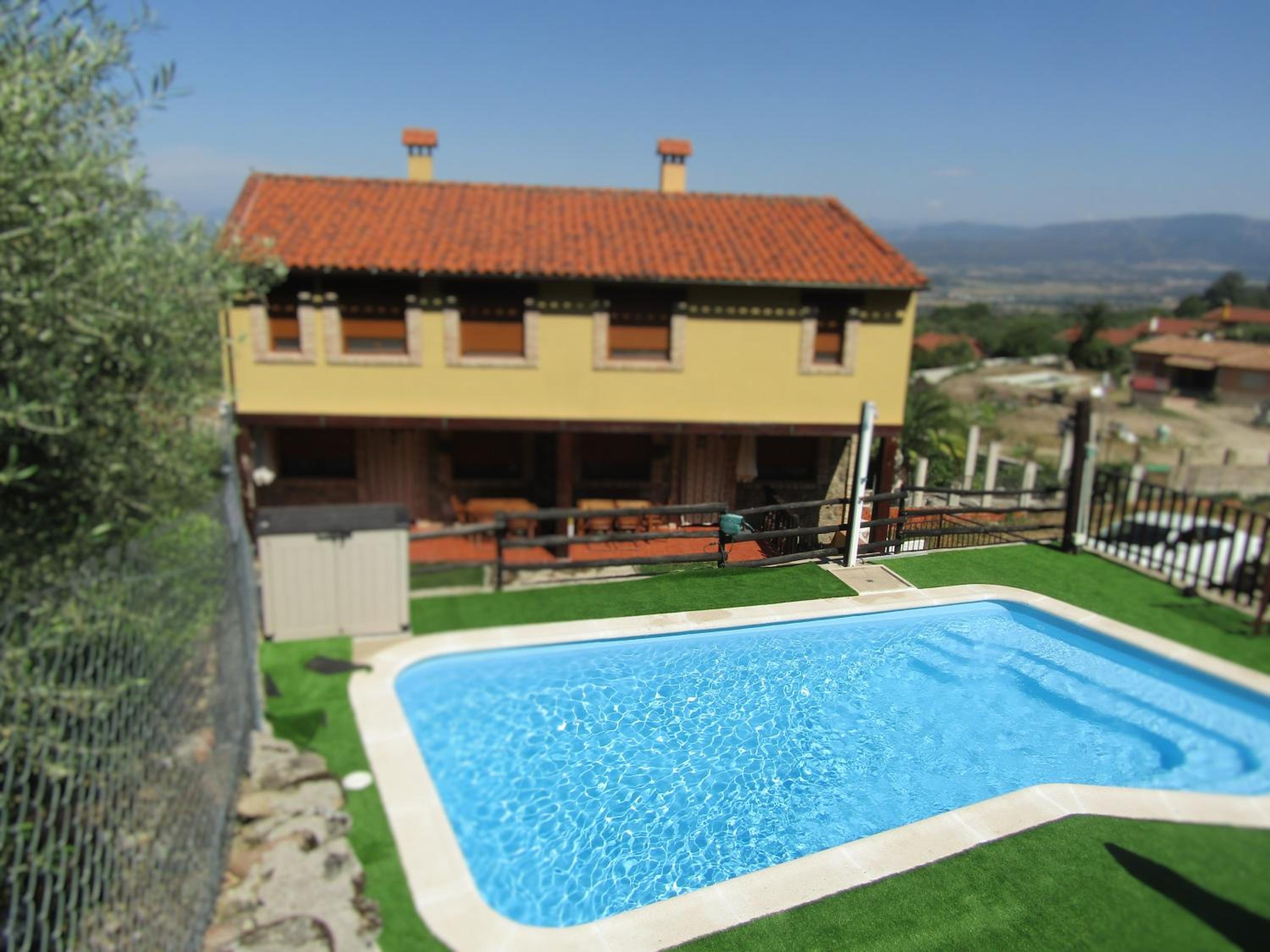 Casas Rurales La Dehesa