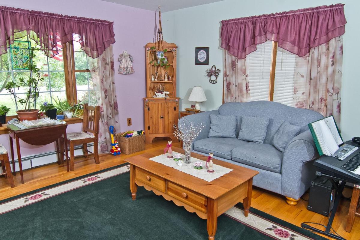 Pilgrim's Rest Bed and Breakfast - Property Image 17