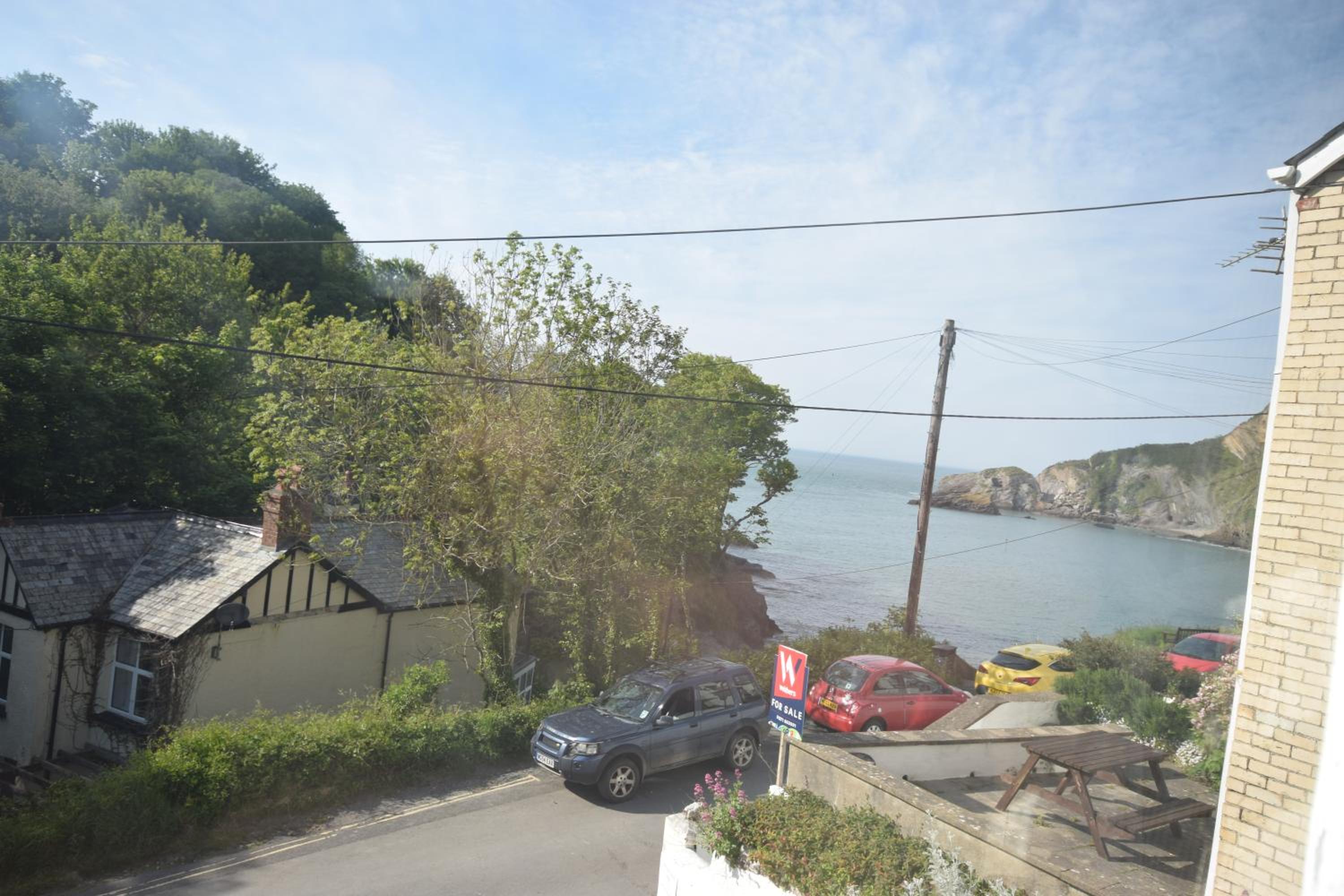 Newberry Beach lodge