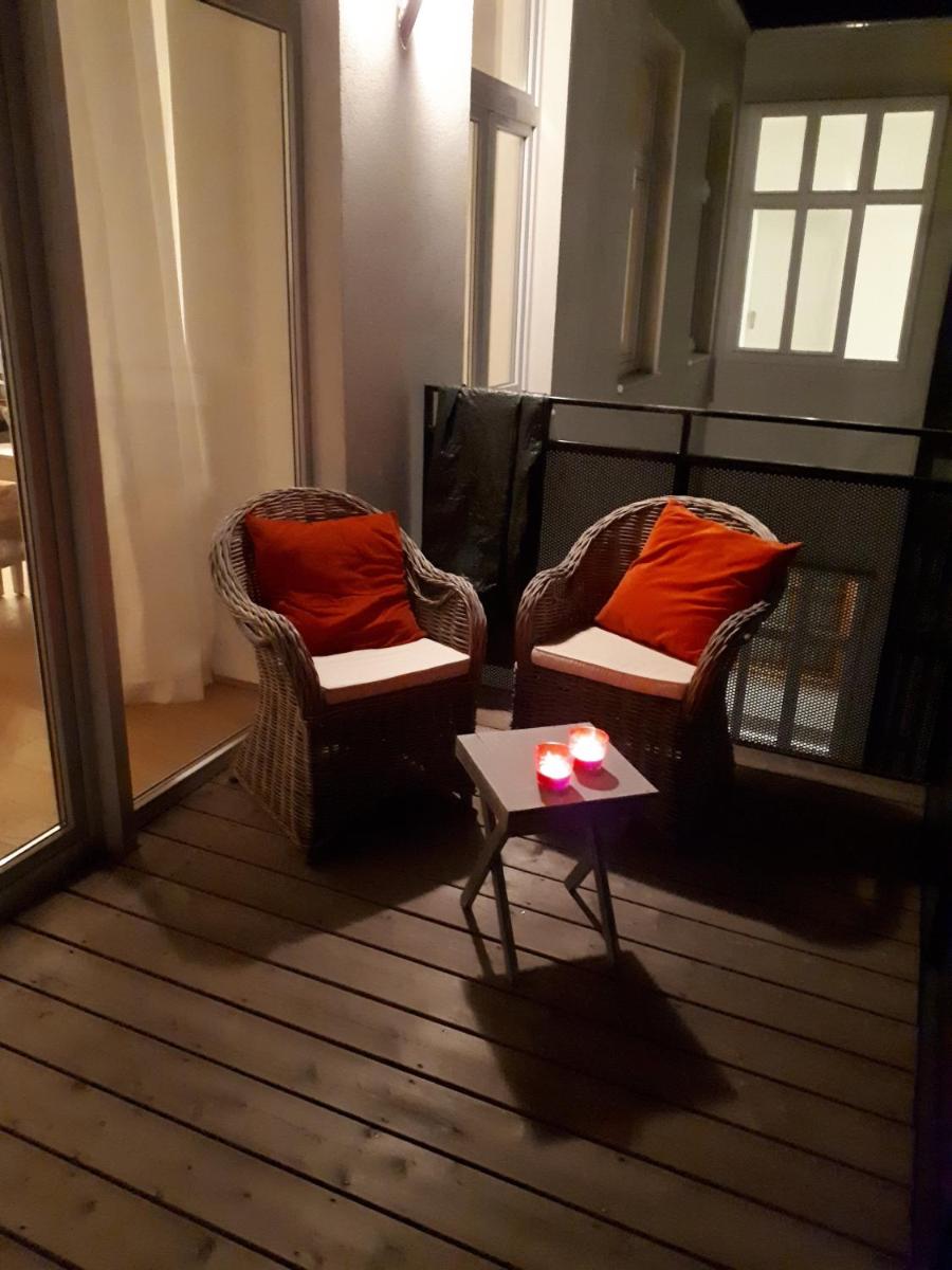 Traumhafte Wohnung Wiener Altbau - zentral-