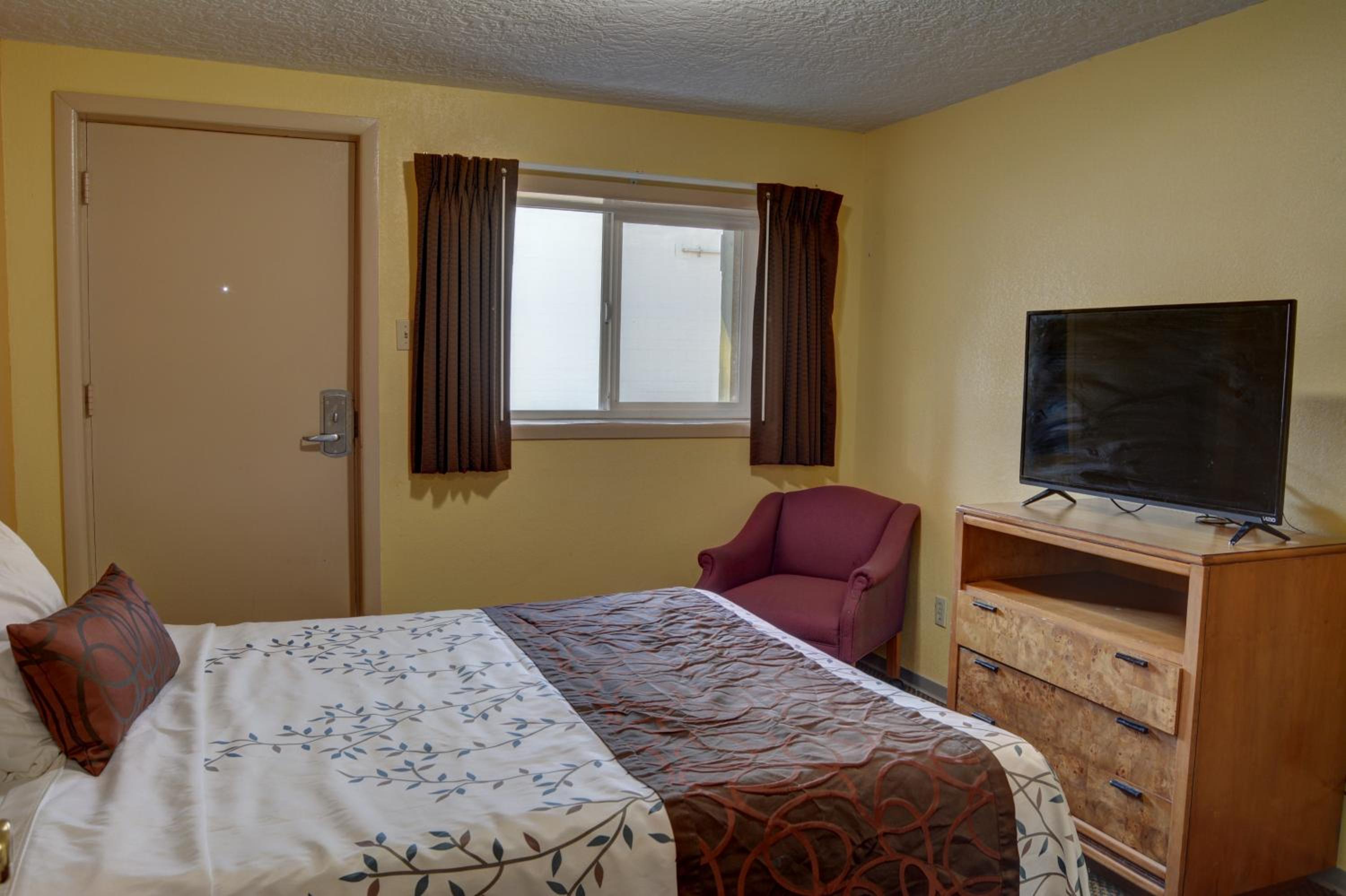 Inn at Salmon Creek view 2