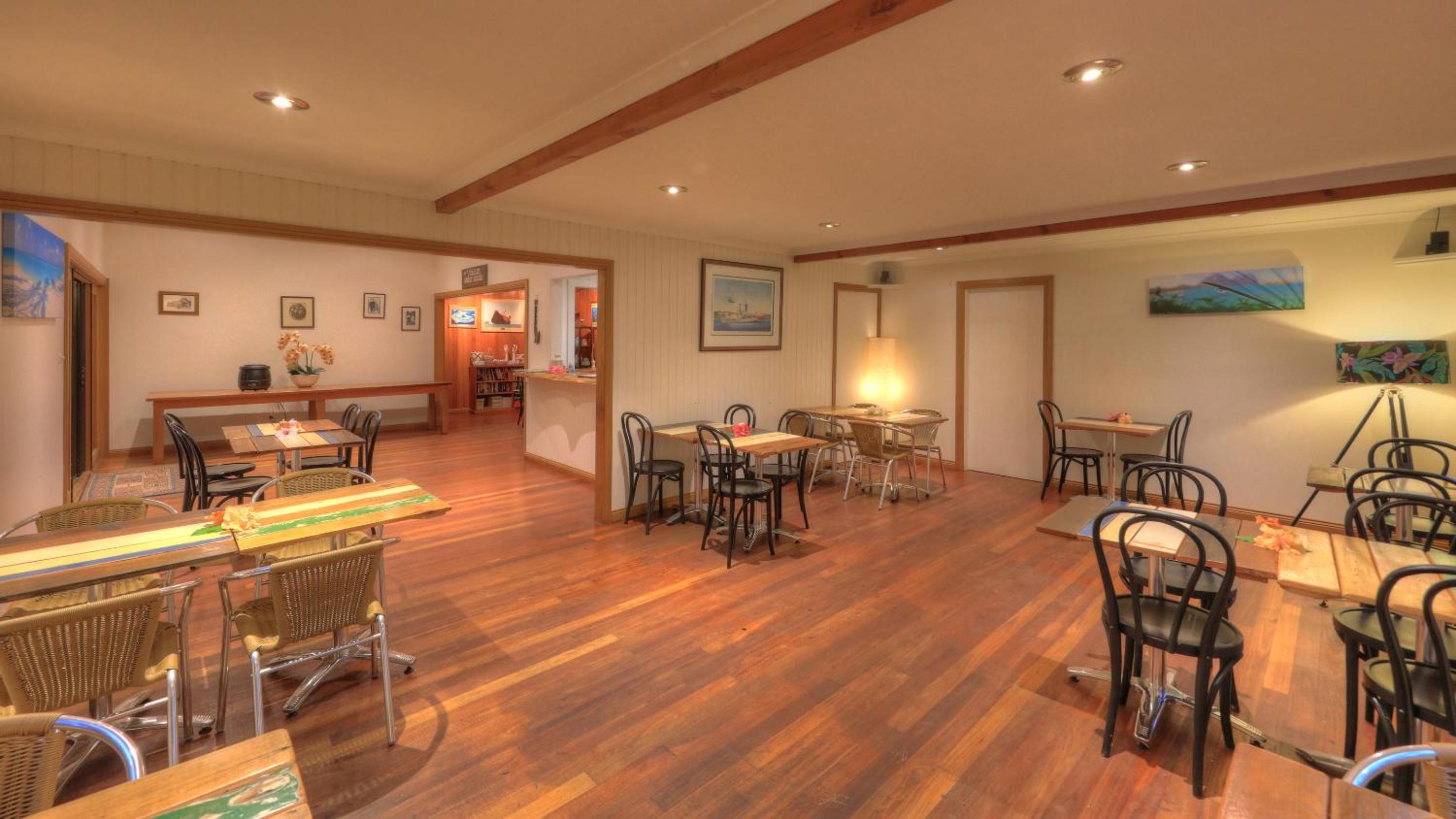 Beachcomber Lodge