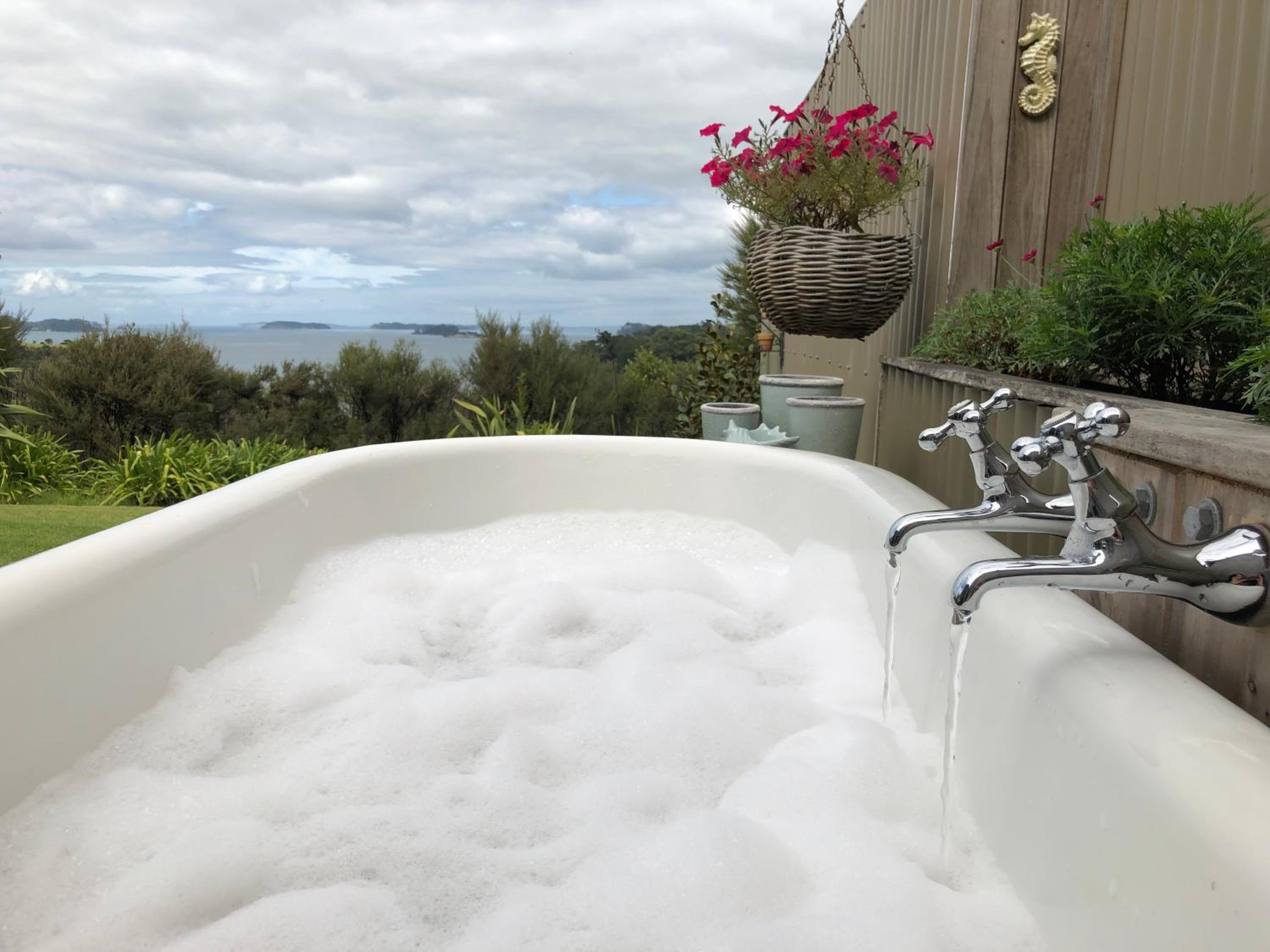 Kākā Ridge Retreat Luxury Cottage view 5
