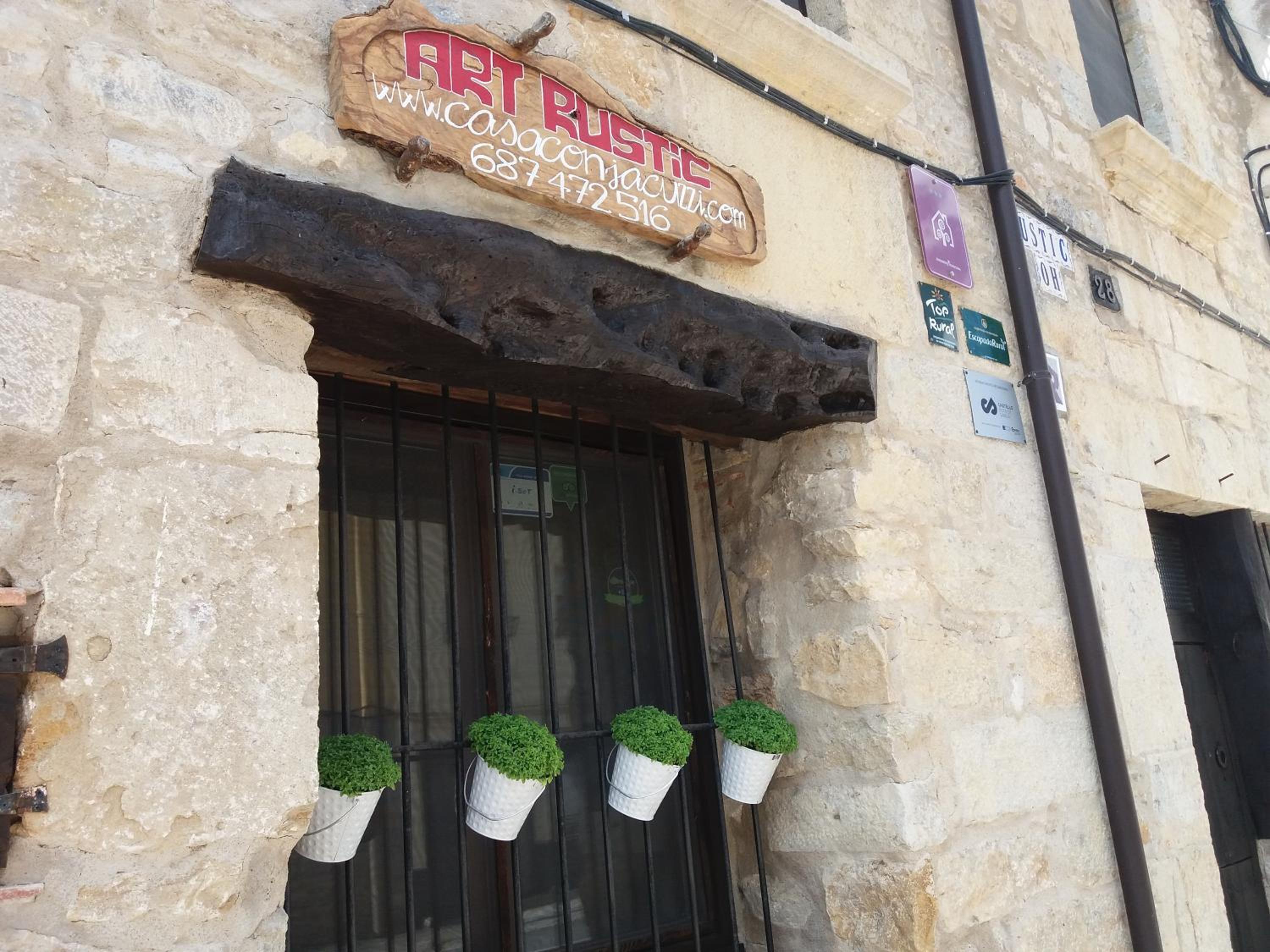 Casa Rustic Oh view 4