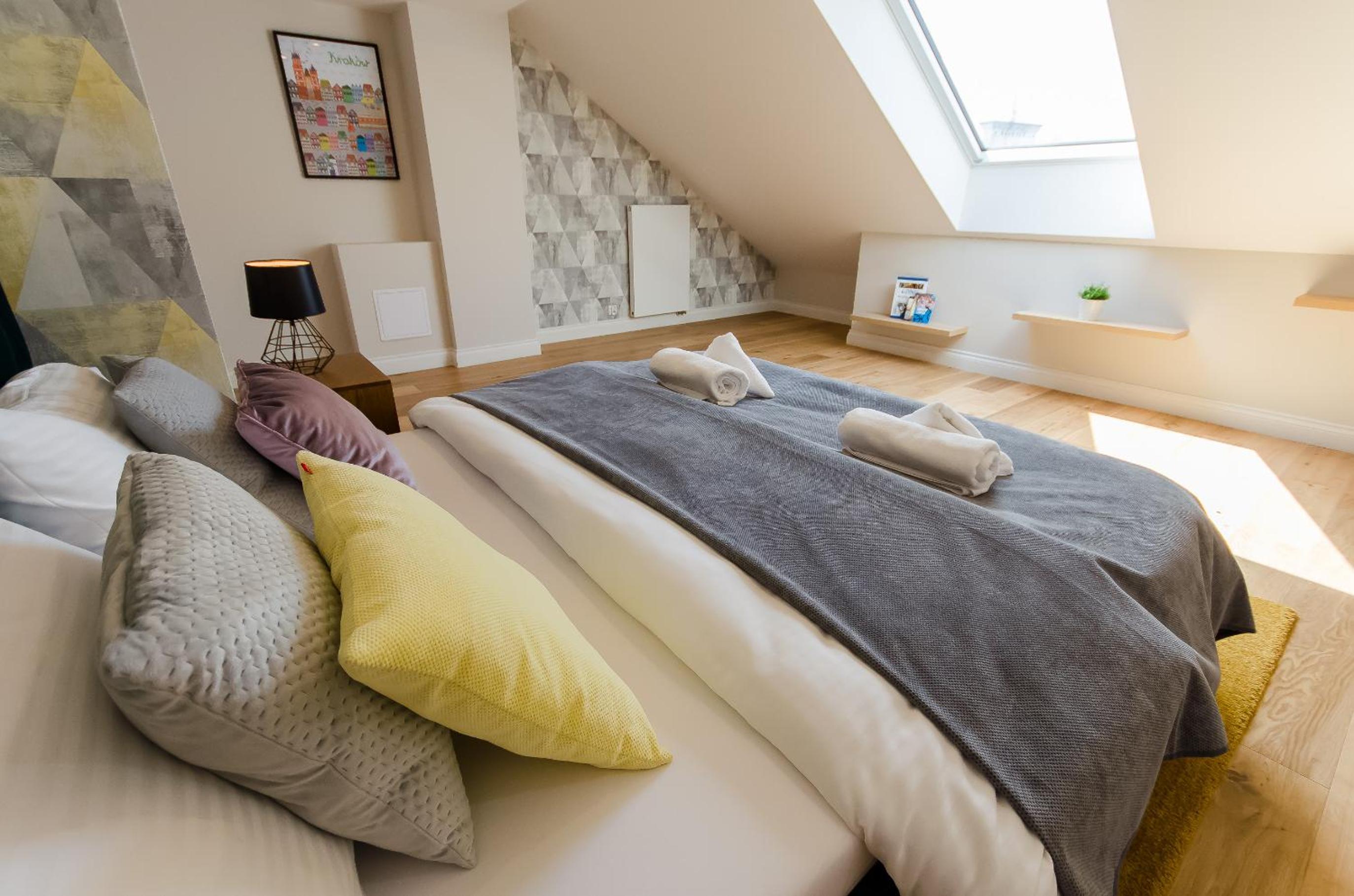 Kazimierz Penthouse with private terrace