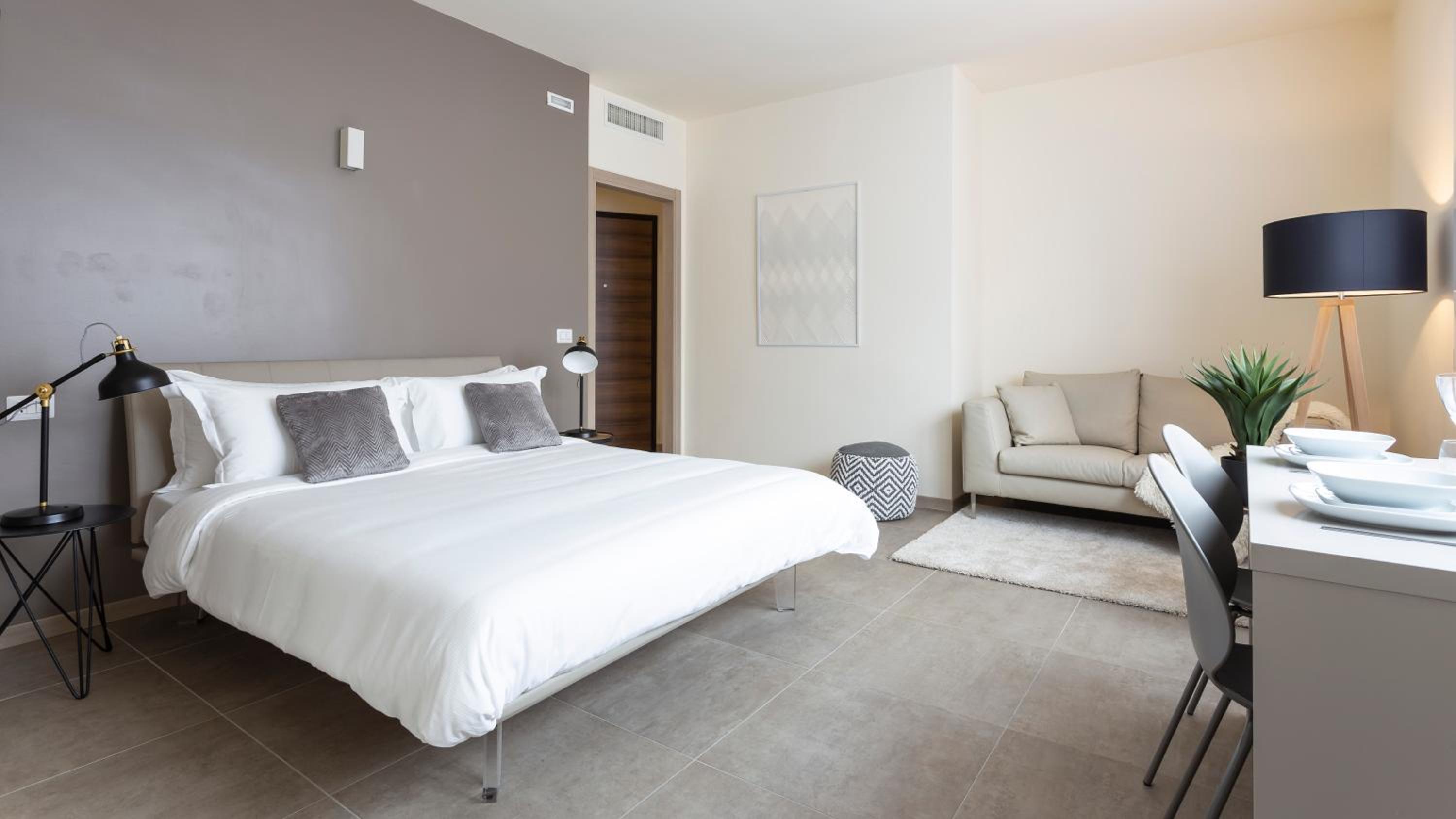 Erïk Langer Pedrocchi Suites