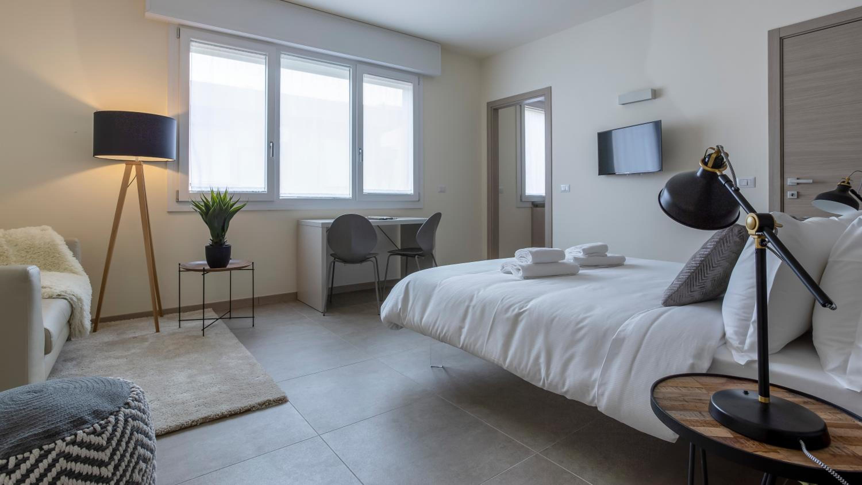 Erïk Langer Pedrocchi Suites
