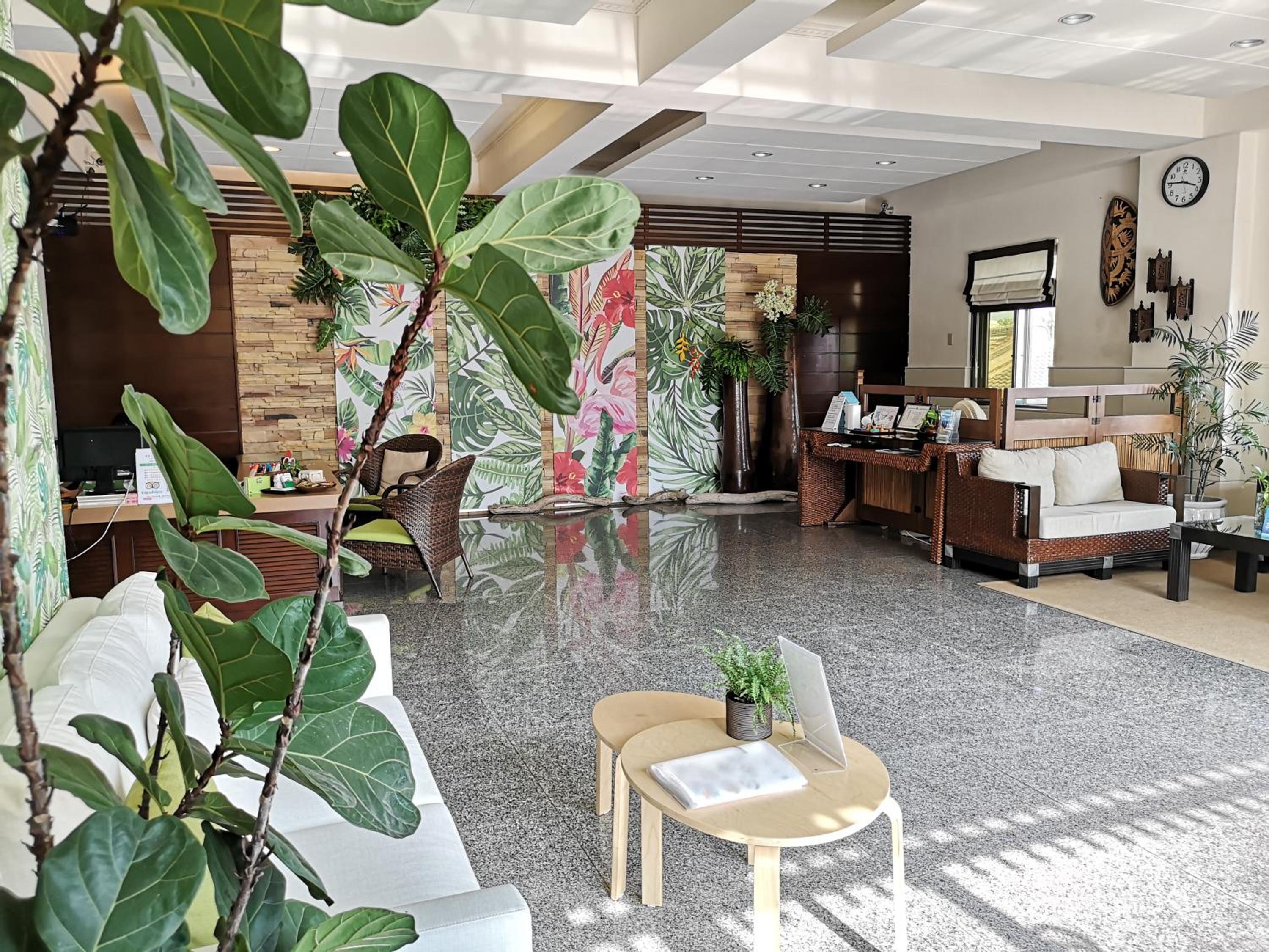 Beachcastle & Sea View Villa