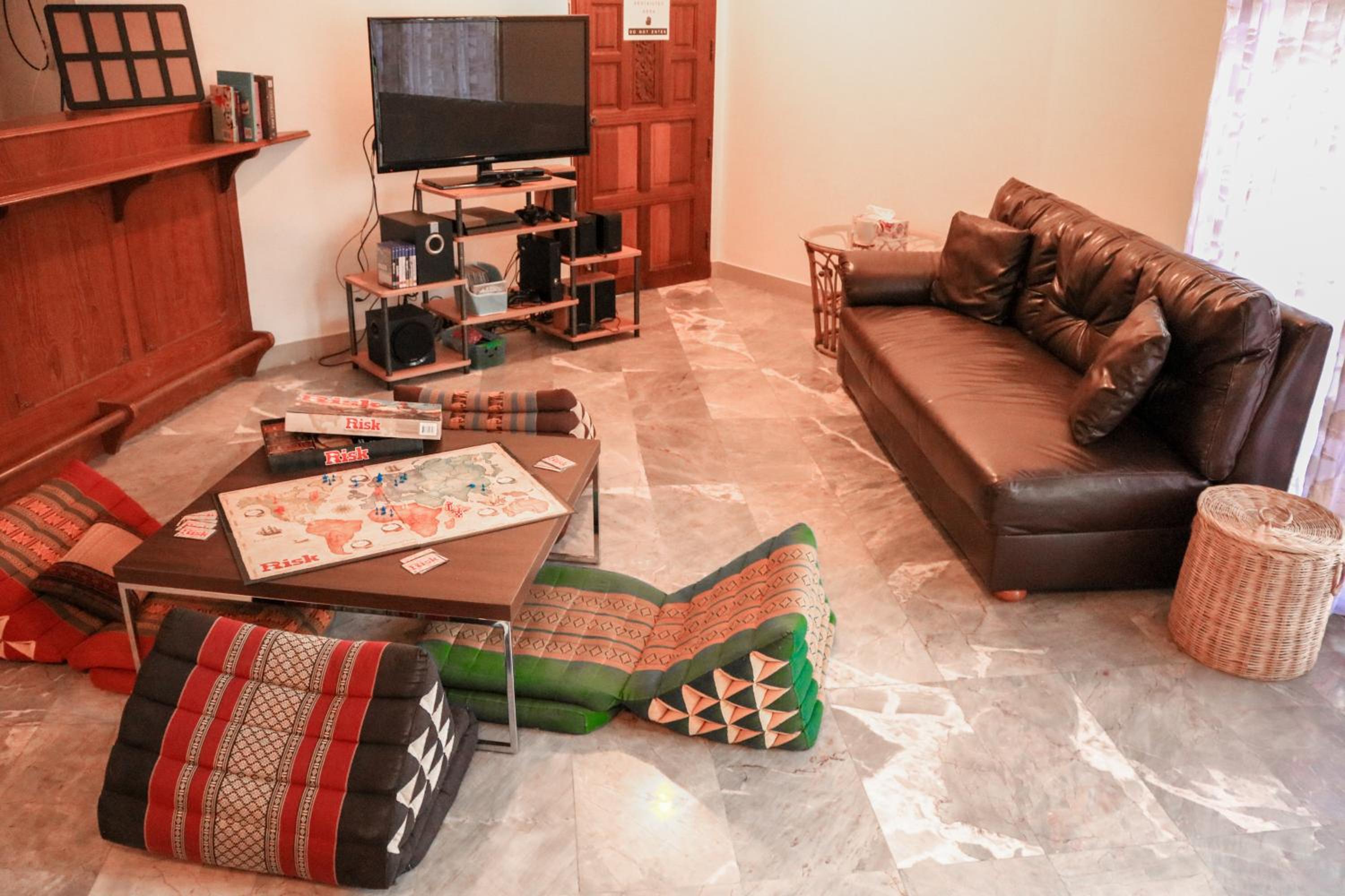 lounge