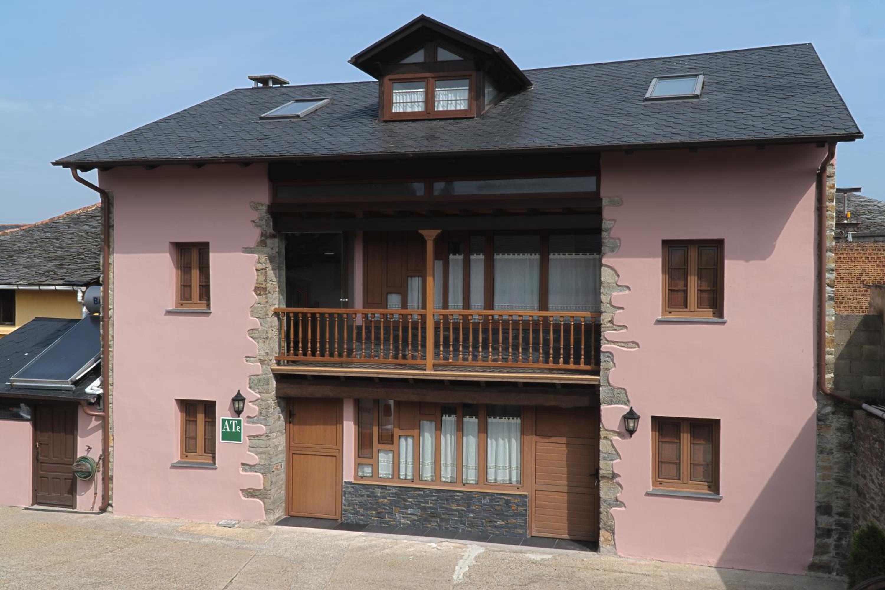 Hotel Apartamentos Rurales Caxila