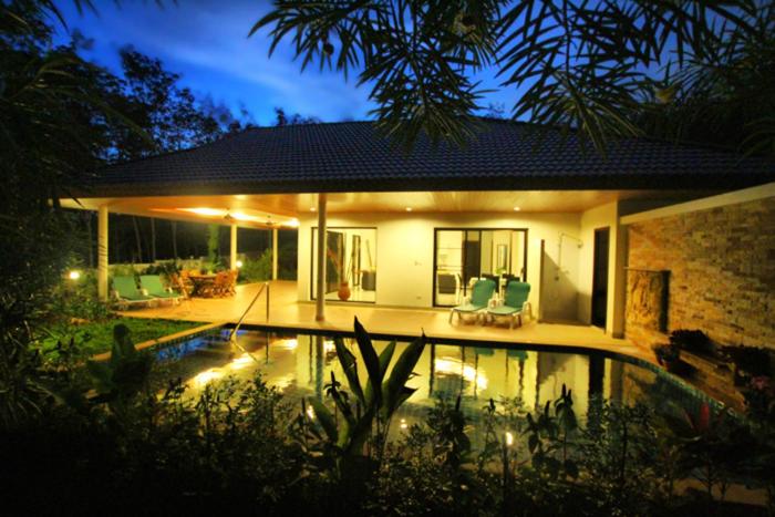 Lai Thai Villa 4 view 5