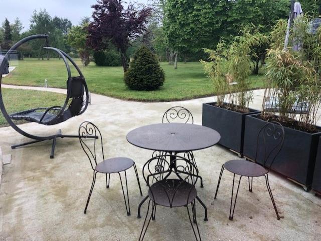 SUITE ROMANTIQUe view 5