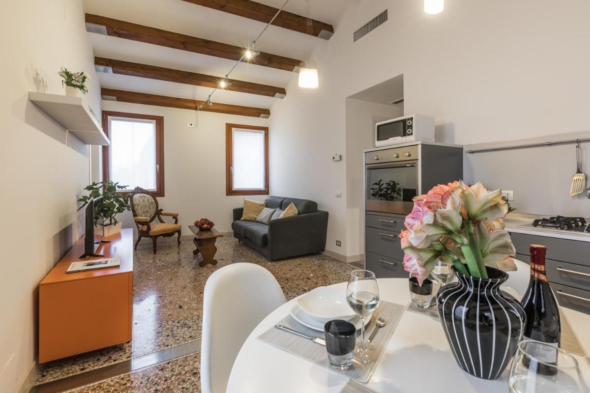 Ca' Della Frutta Venetian Apartment