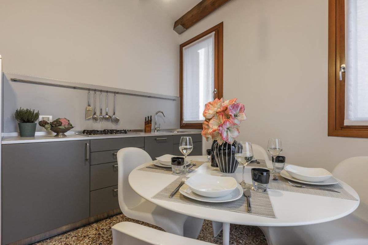 Ca' Della Frutta Venetian Apartment