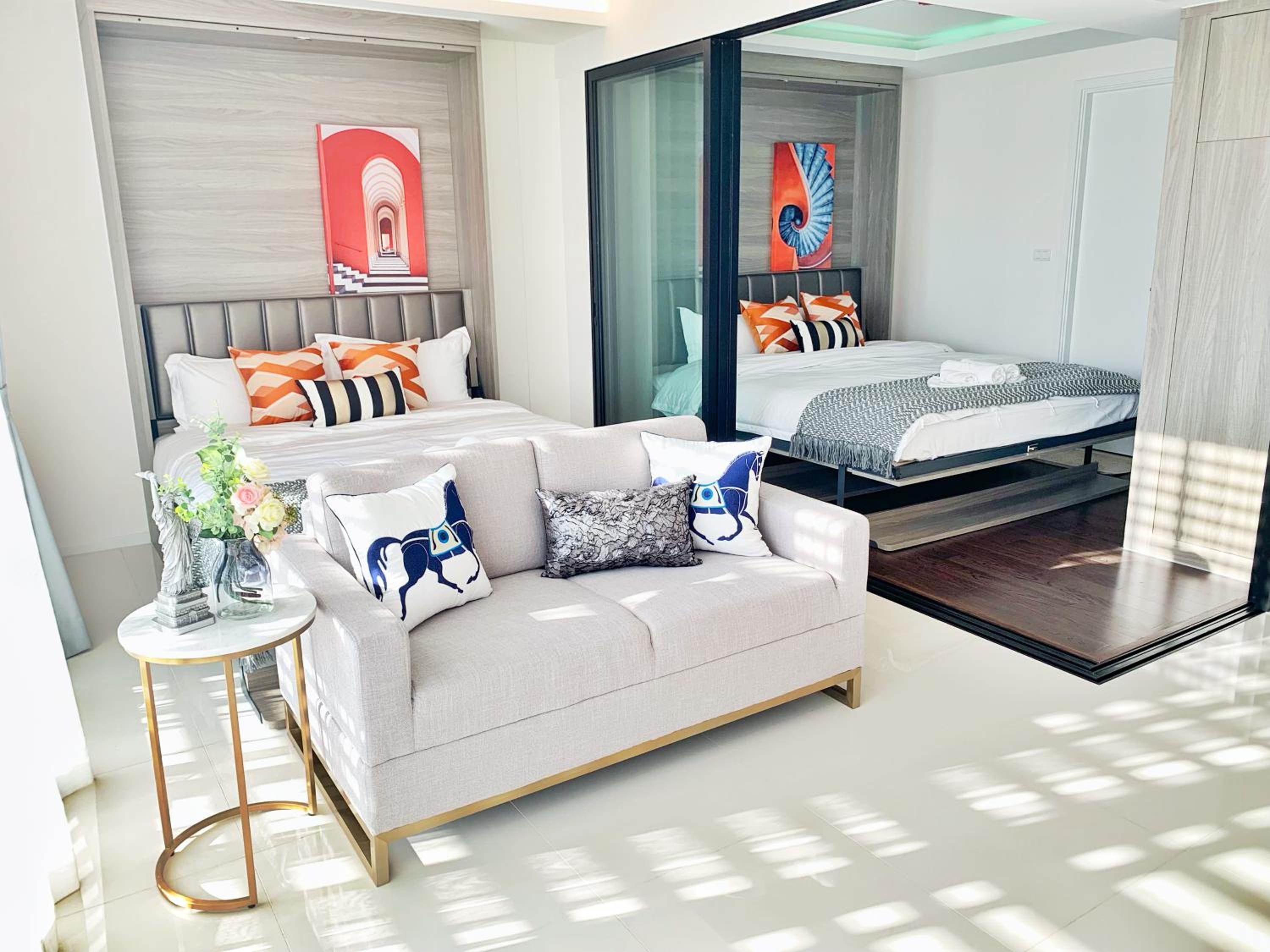 Sukhumvit Asok Modern Suite