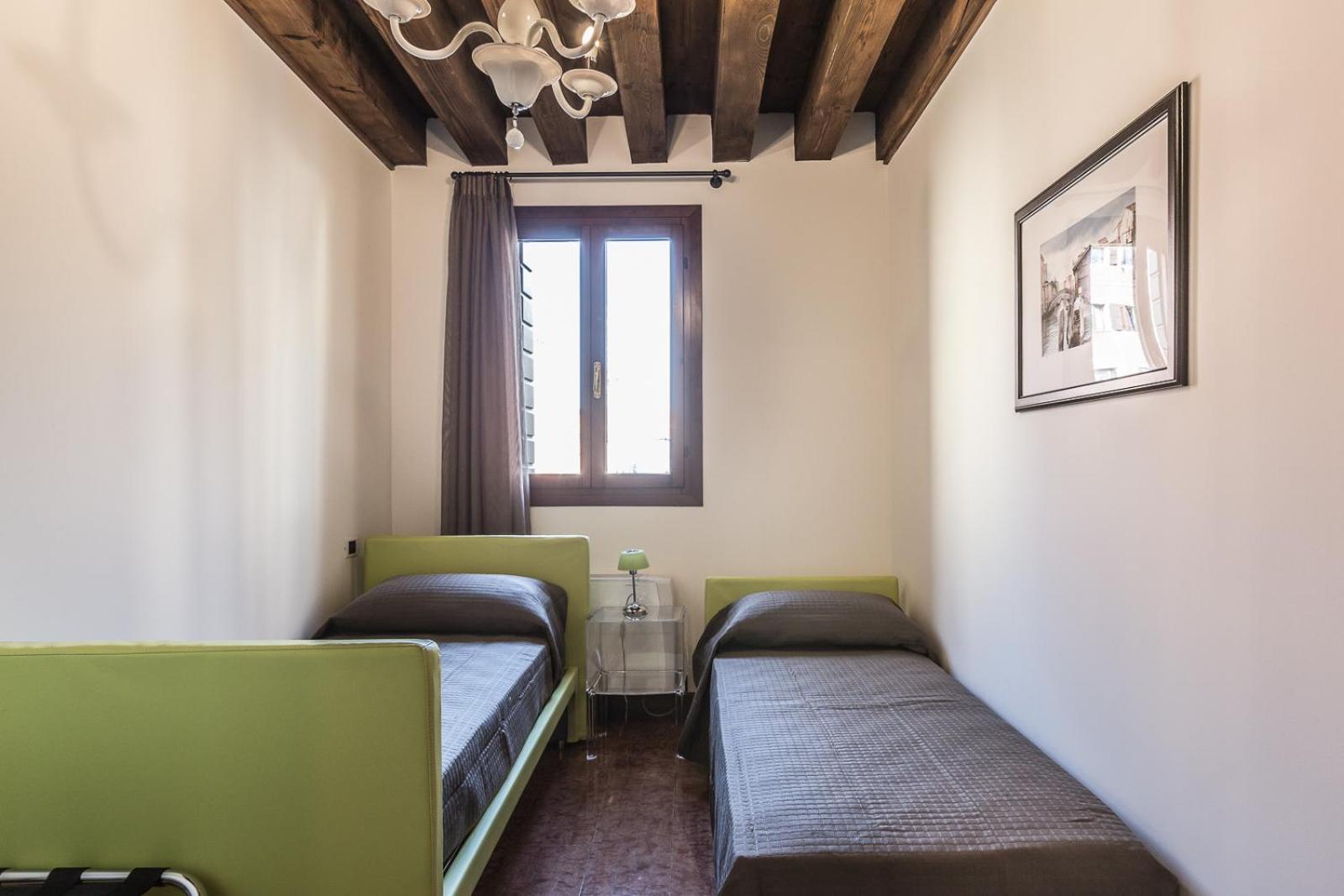 Ca' Del Monastero 3 Collection Apartment for 4 Guests with Lift