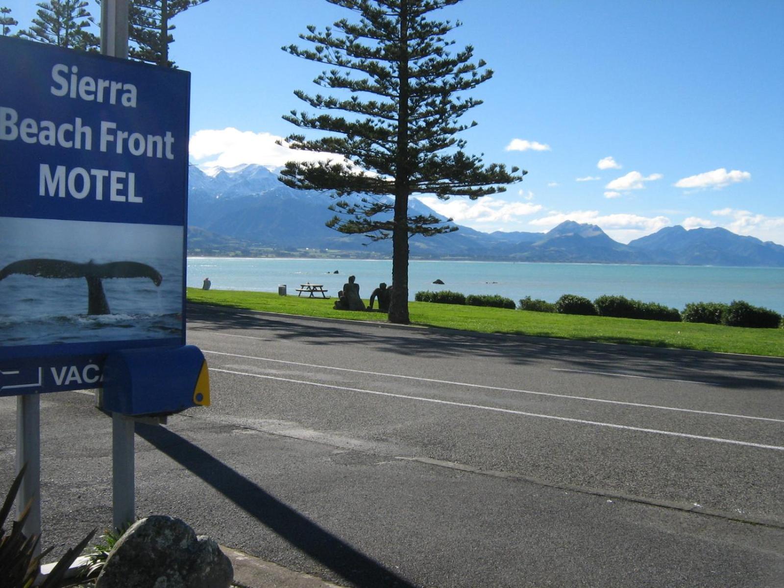 Sierra Beachfront Motel