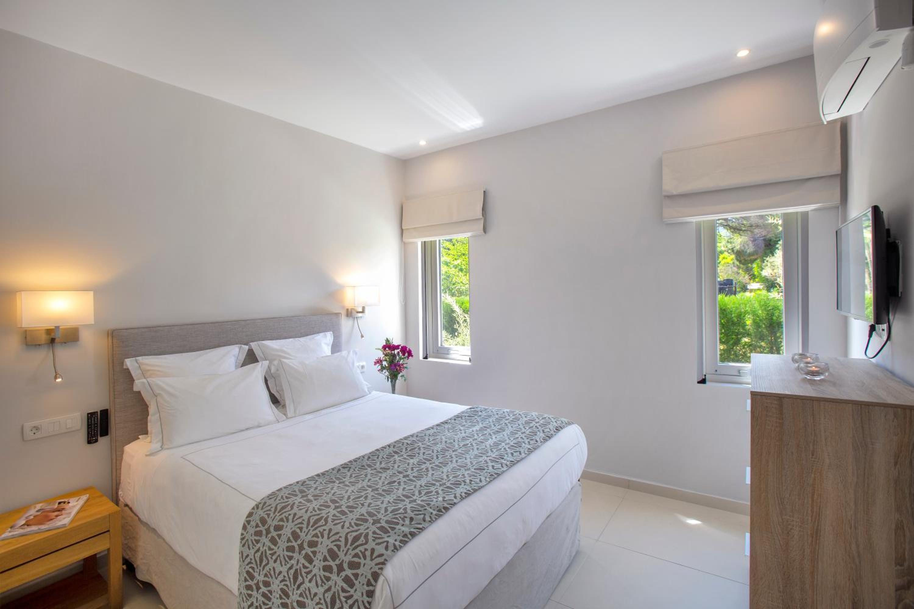 Tiamo Secrets River Beach by TravelPro - Vourvourou Halkidiki