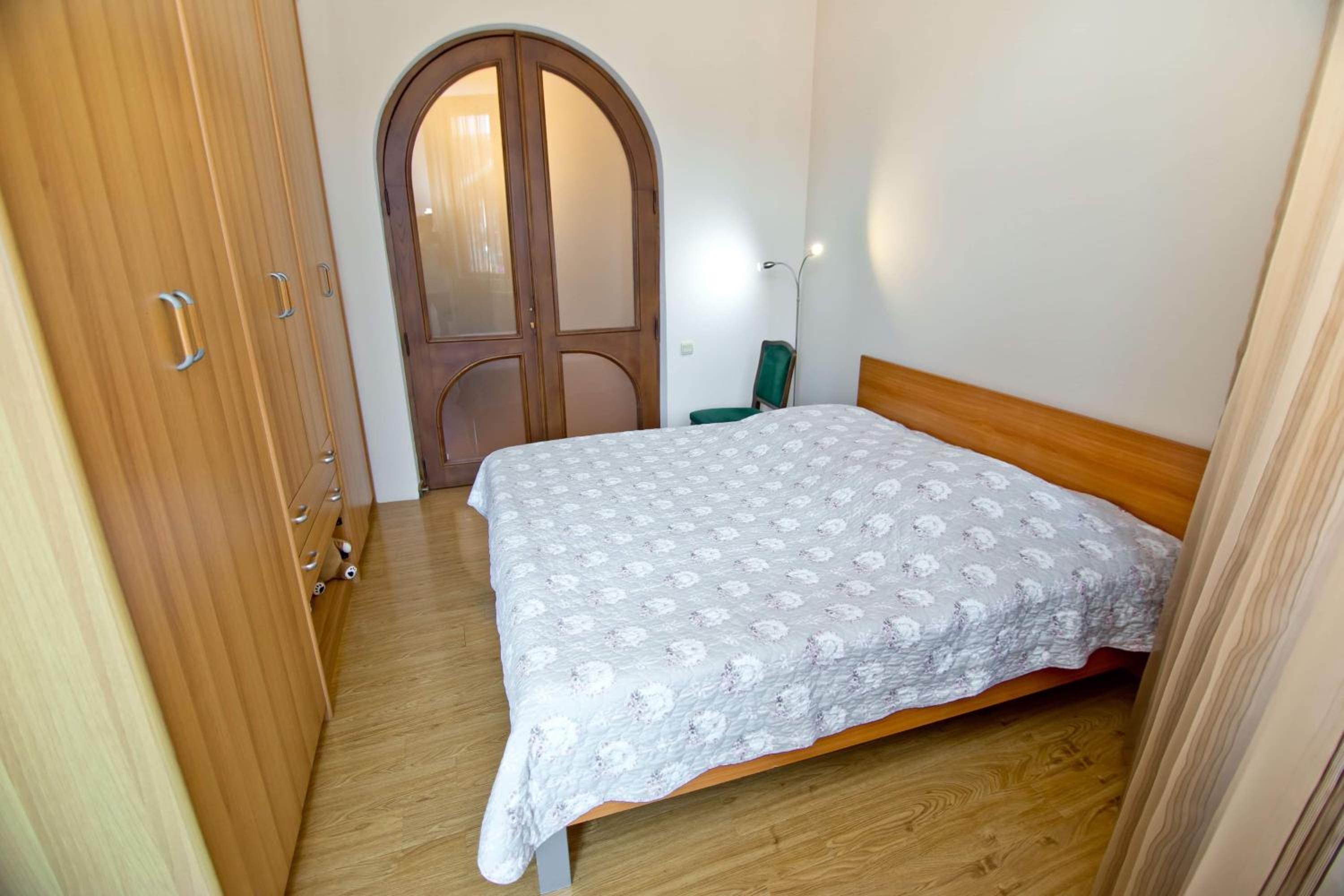 Apartment on Gorgiladze 25 view 5