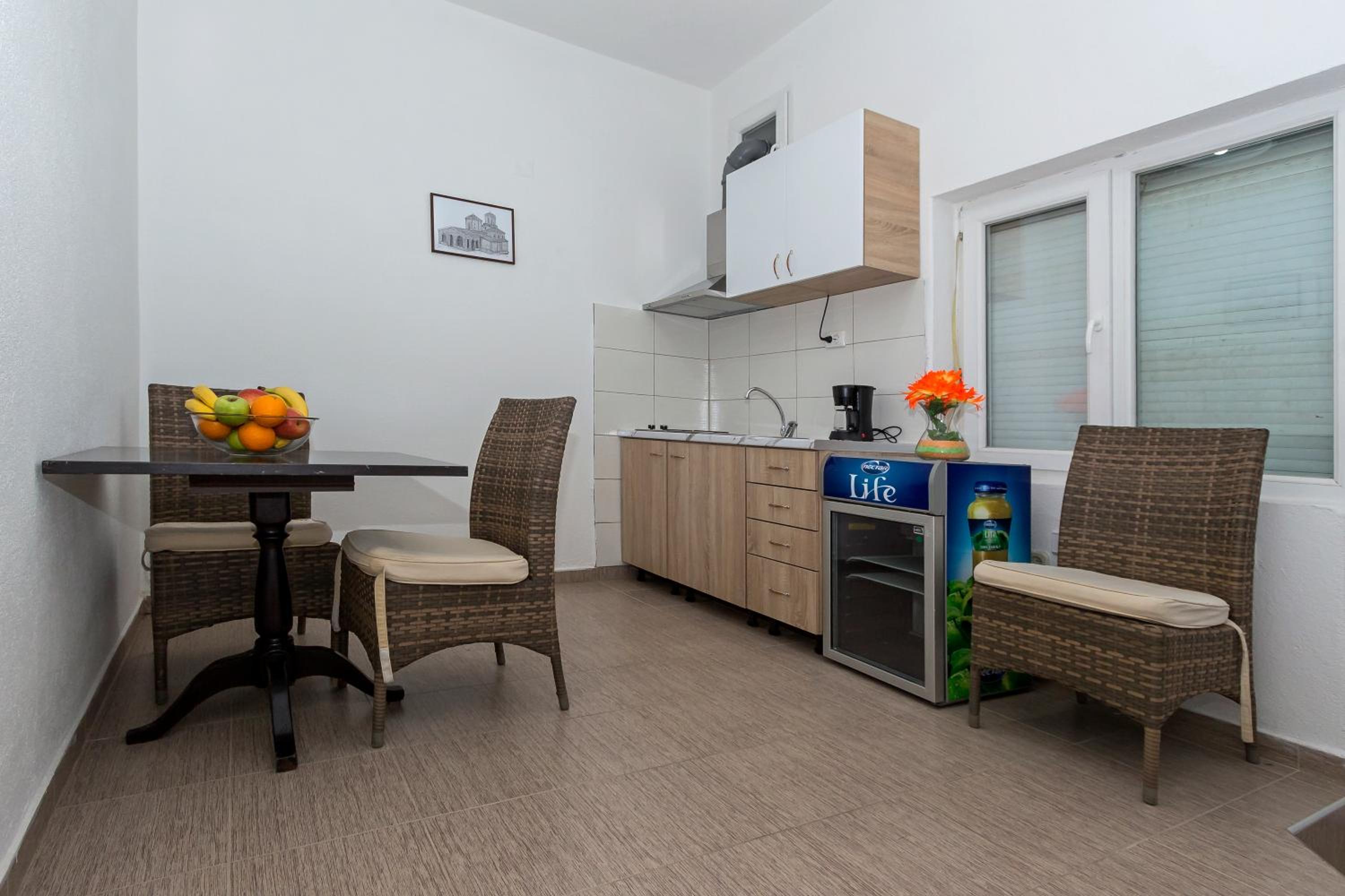 Upper Gate Apartments view 3