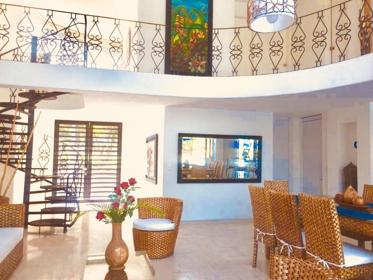 HERMOSA CASAQUINTA FAMILIAR CONDOMINIO CAMPESTRE EL PEÑON Piscina Privada Campo de Golf