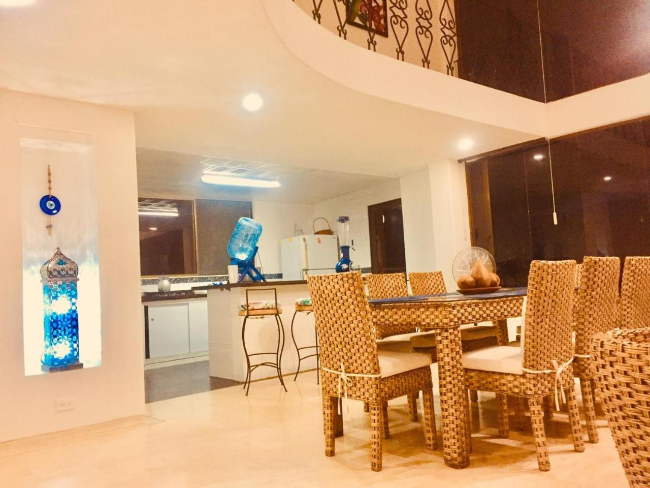 HERMOSA CASAQUINTA FAMILIAR CONDOMINIO CAMPESTRE EL PEÑON Piscina Privada Campo de Golf