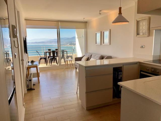 Nuevo, vista al mar Concon - Costa de Montemar view 2