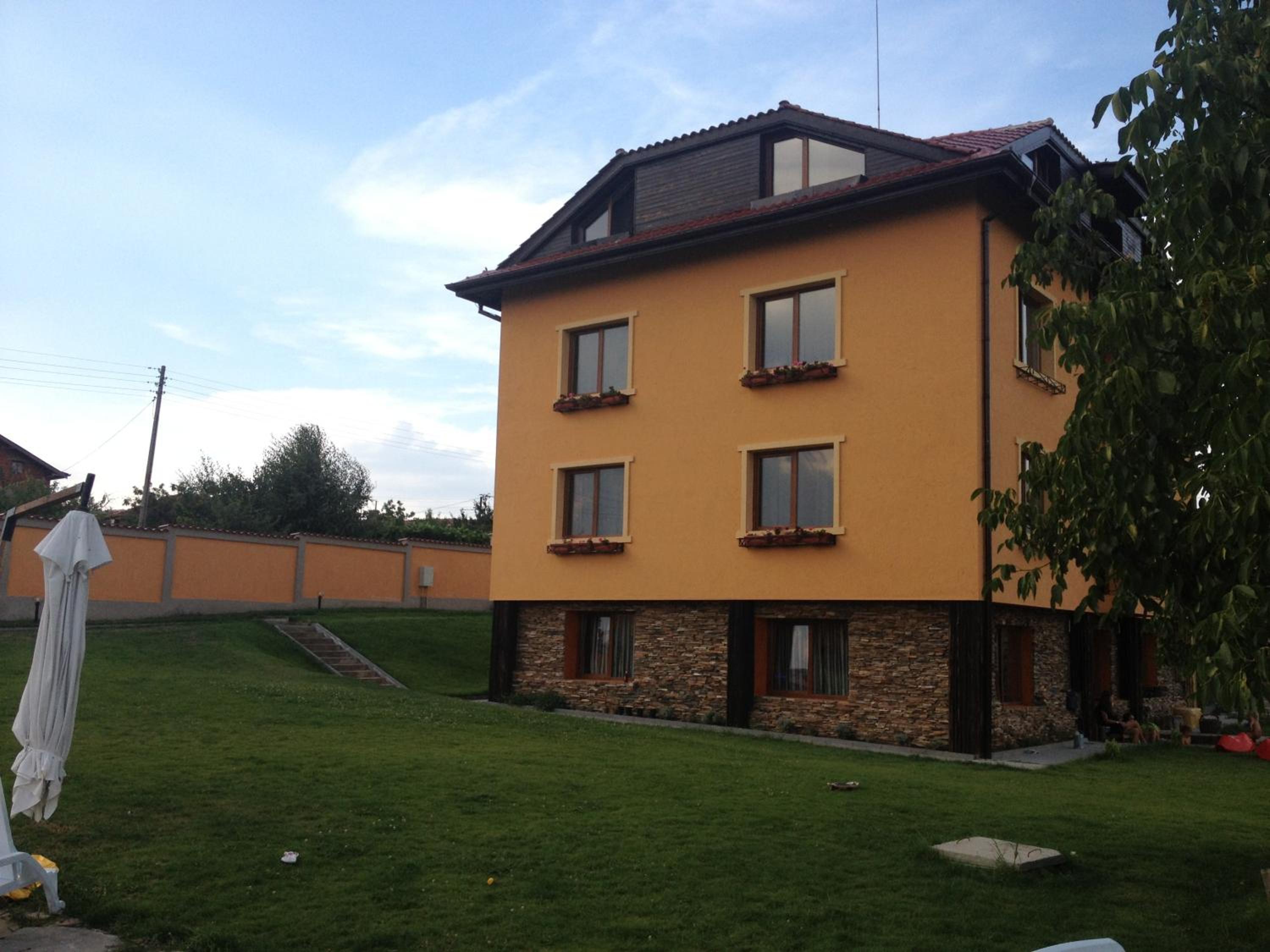 Villa Aya