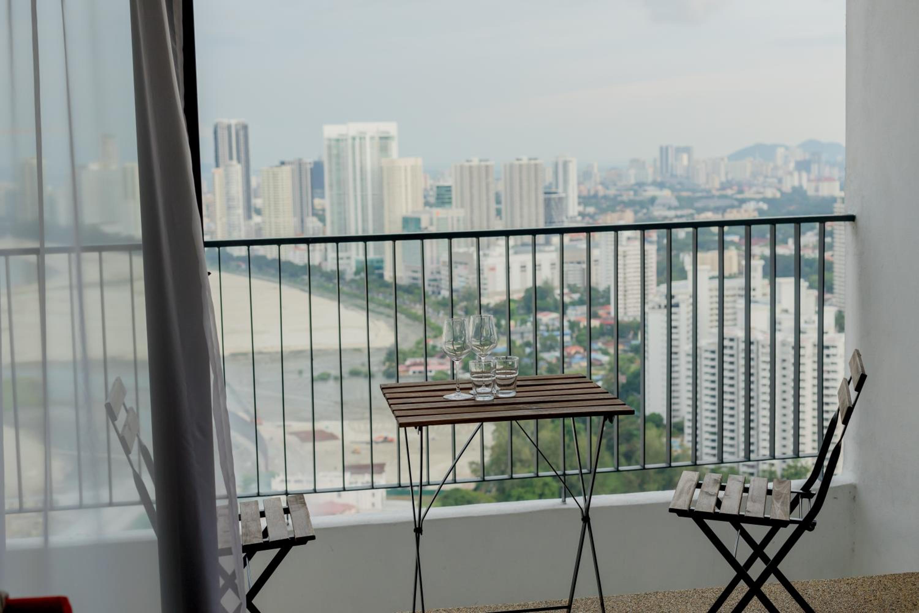 The Landmark Condo, by Sanguine photo 7